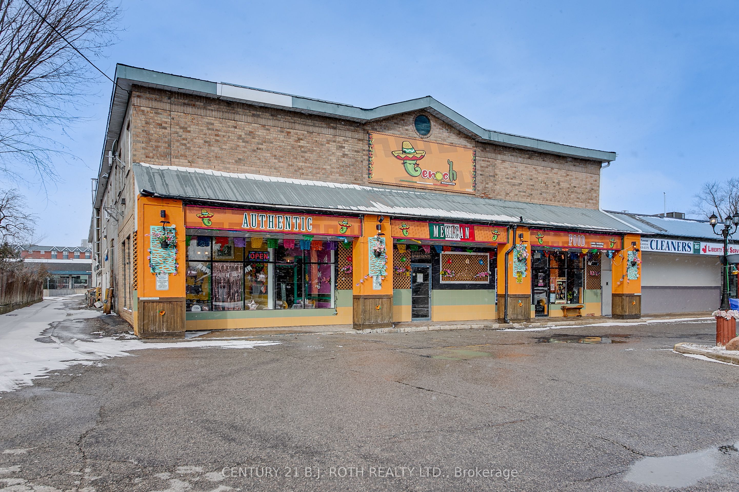 #7/8 - 945 Innisfil Beach Road Property Photo 4