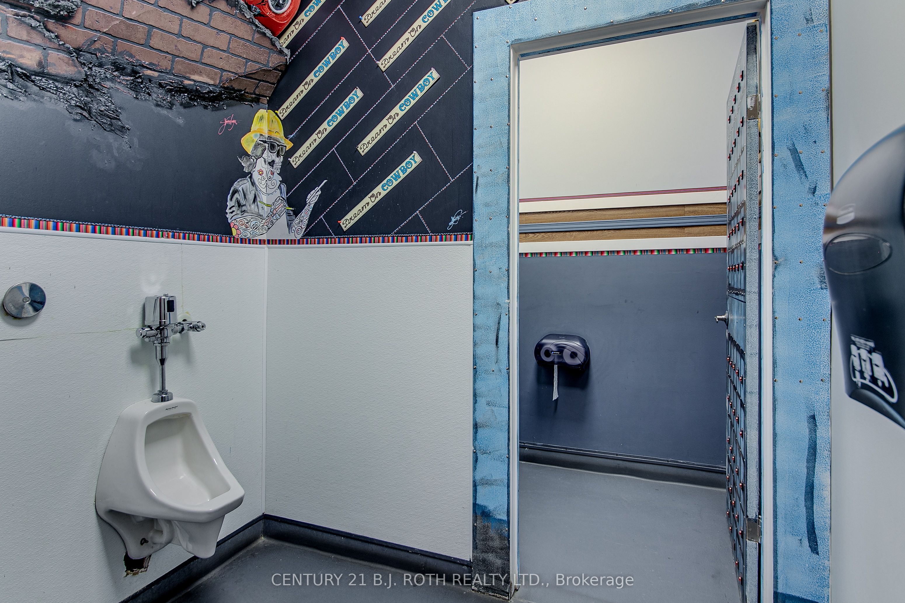 #7/8 - 945 Innisfil Beach Road Property Photo 31