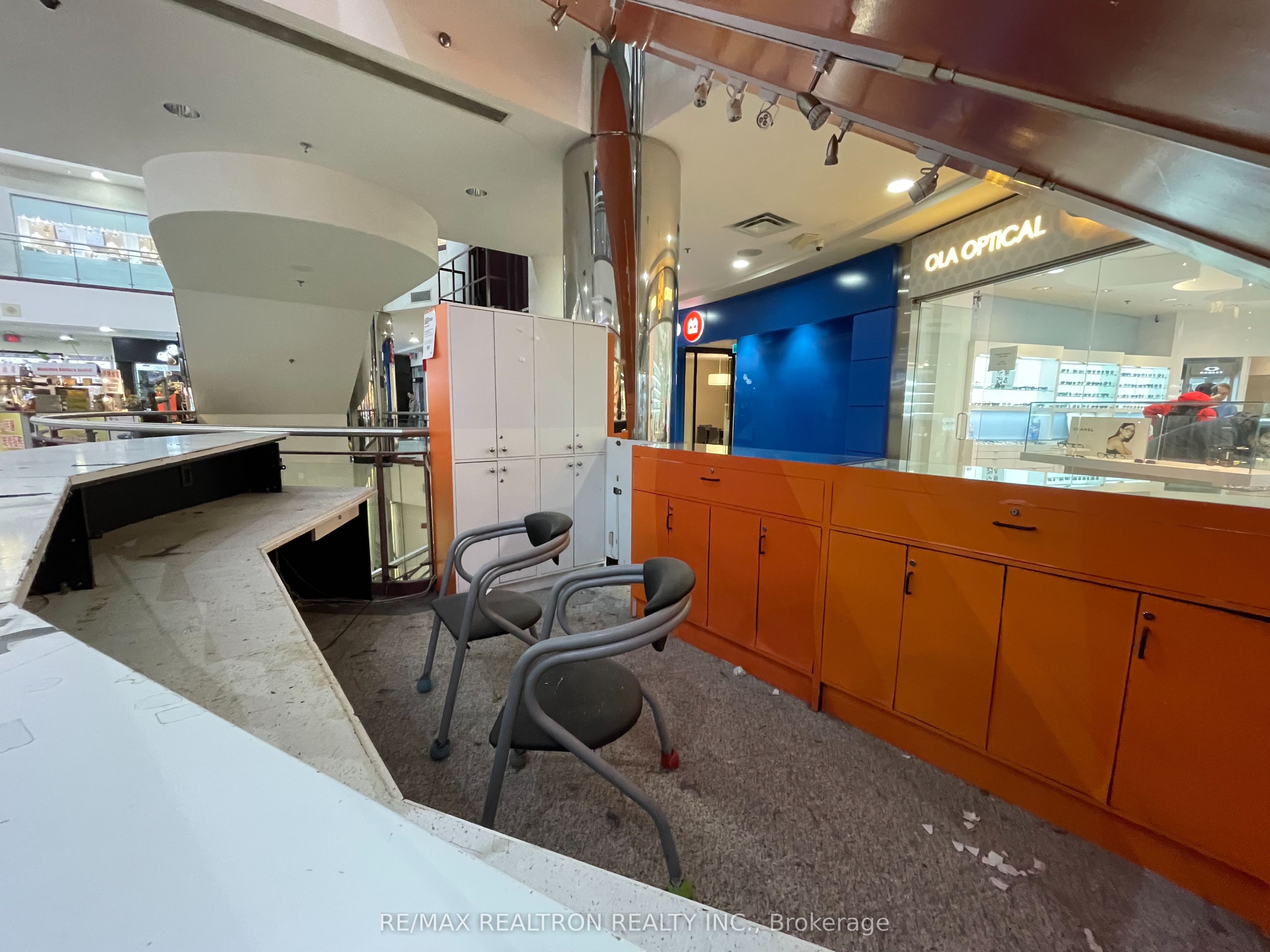 #k3 - 550 Highway 7 Highway Property Photo 3