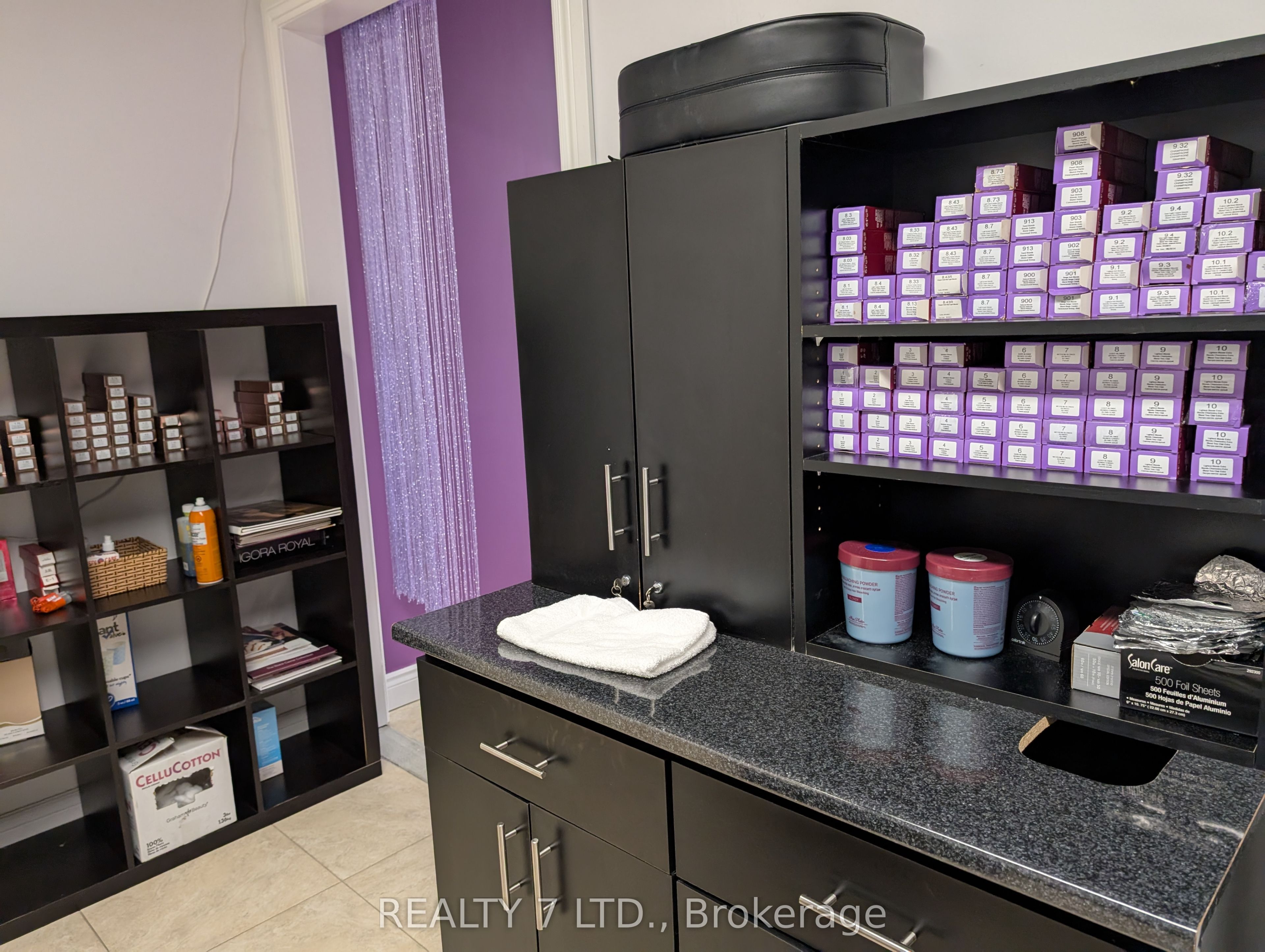 #20 - 380 Tower Hill Road Property Photo 7