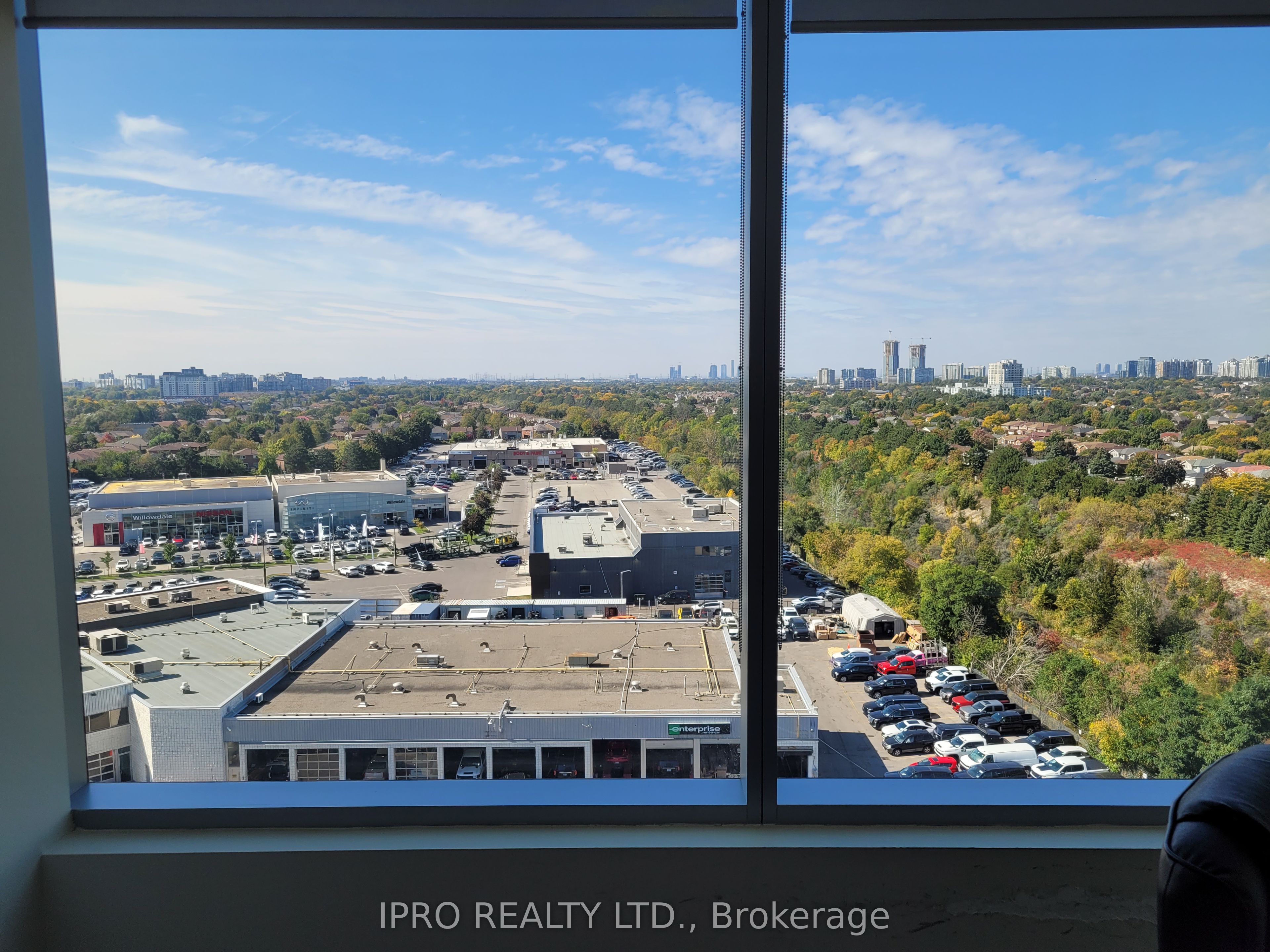 #911 - 7191 Yonge Street Property Photo 10