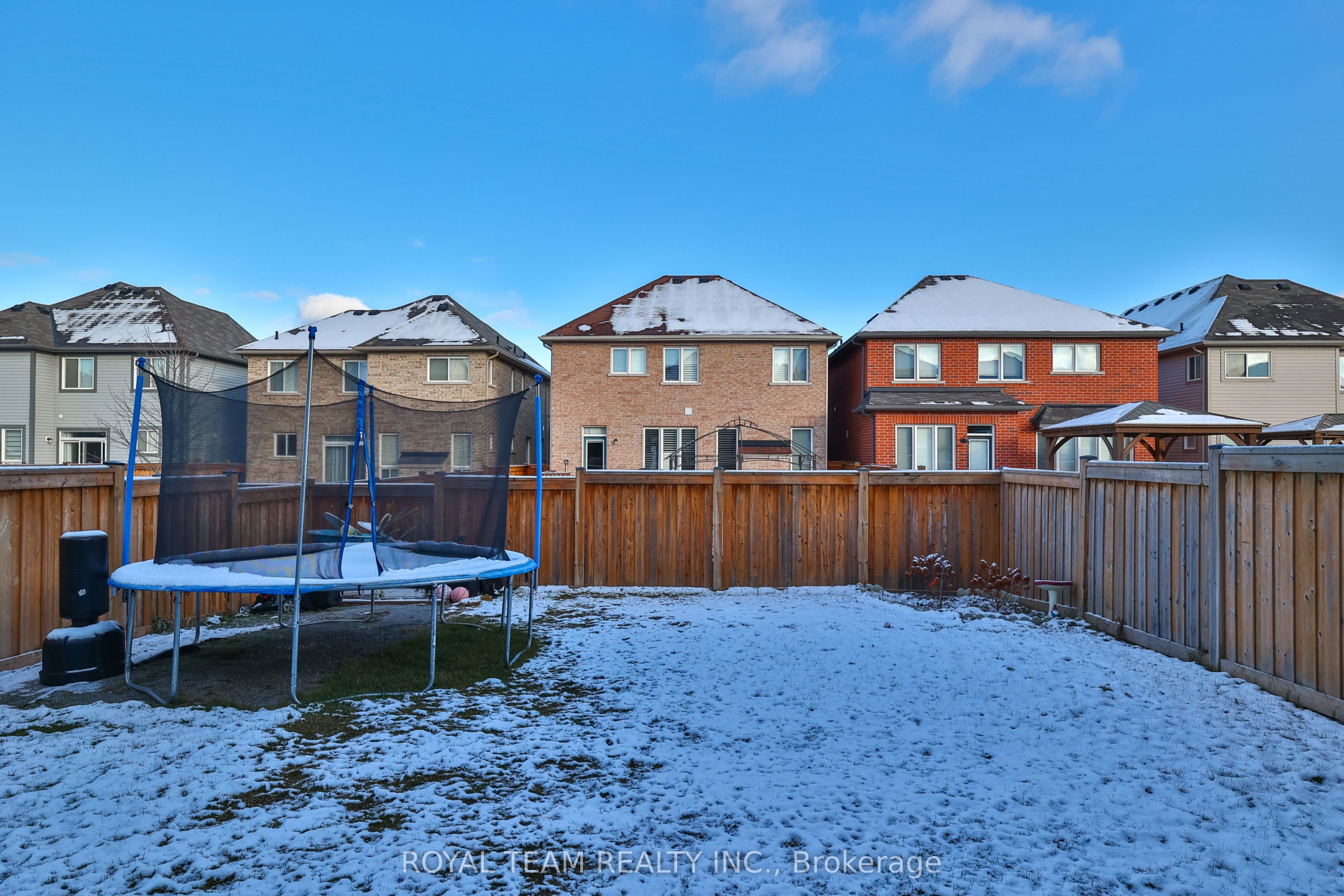 61 Lampkin Street Property Photo 20