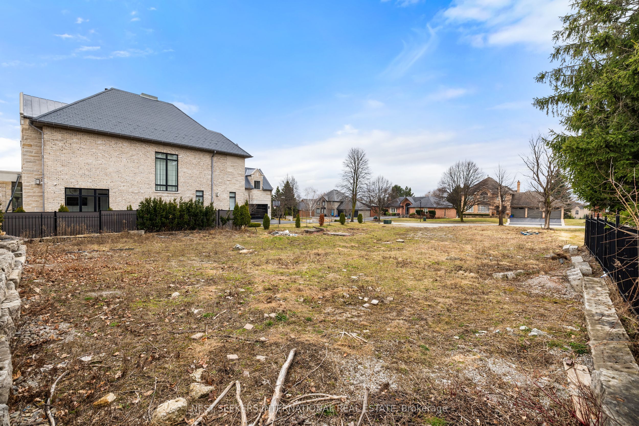 96 Robinson Road Property Photo 9