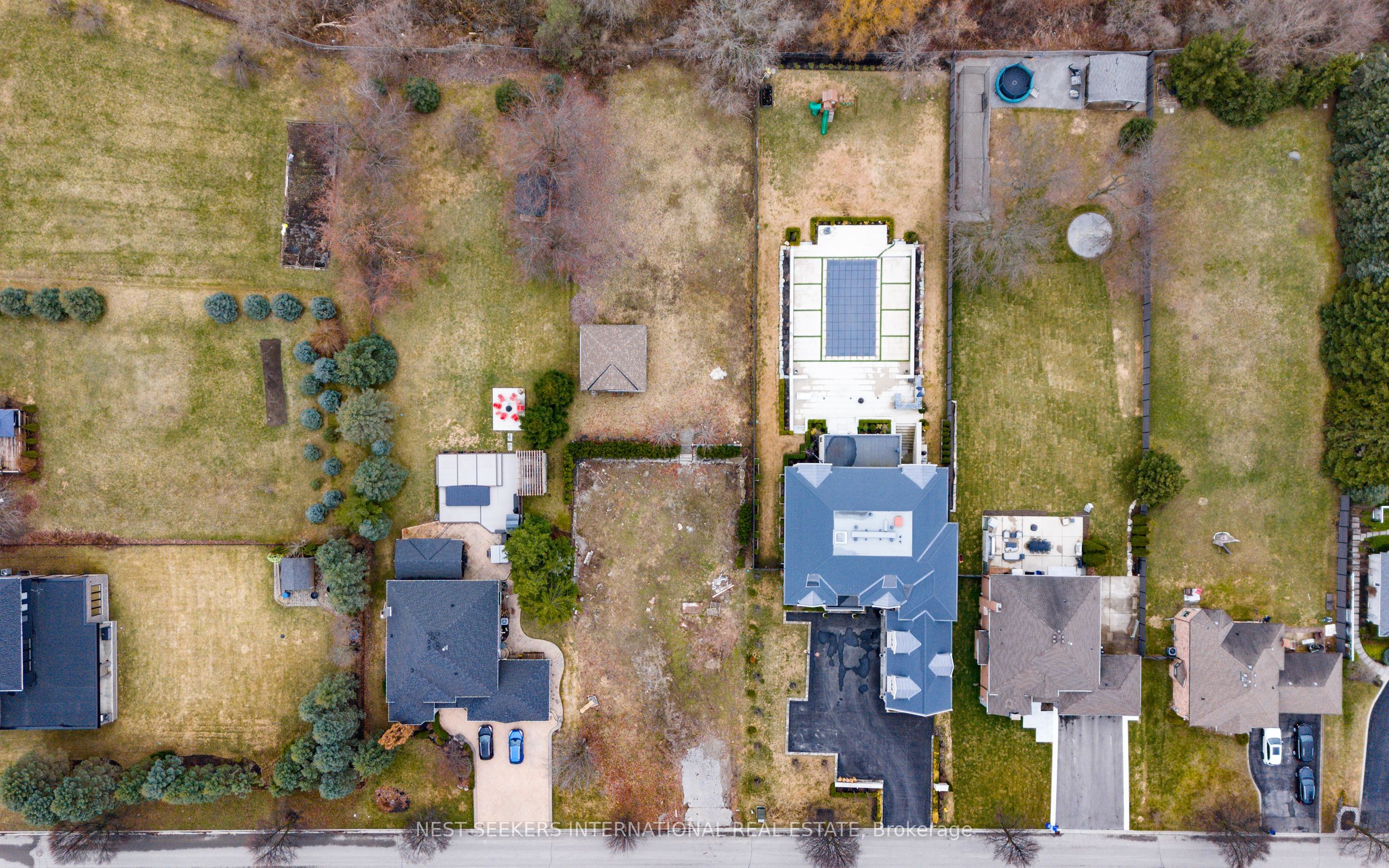96 Robinson Road Property Photo 22