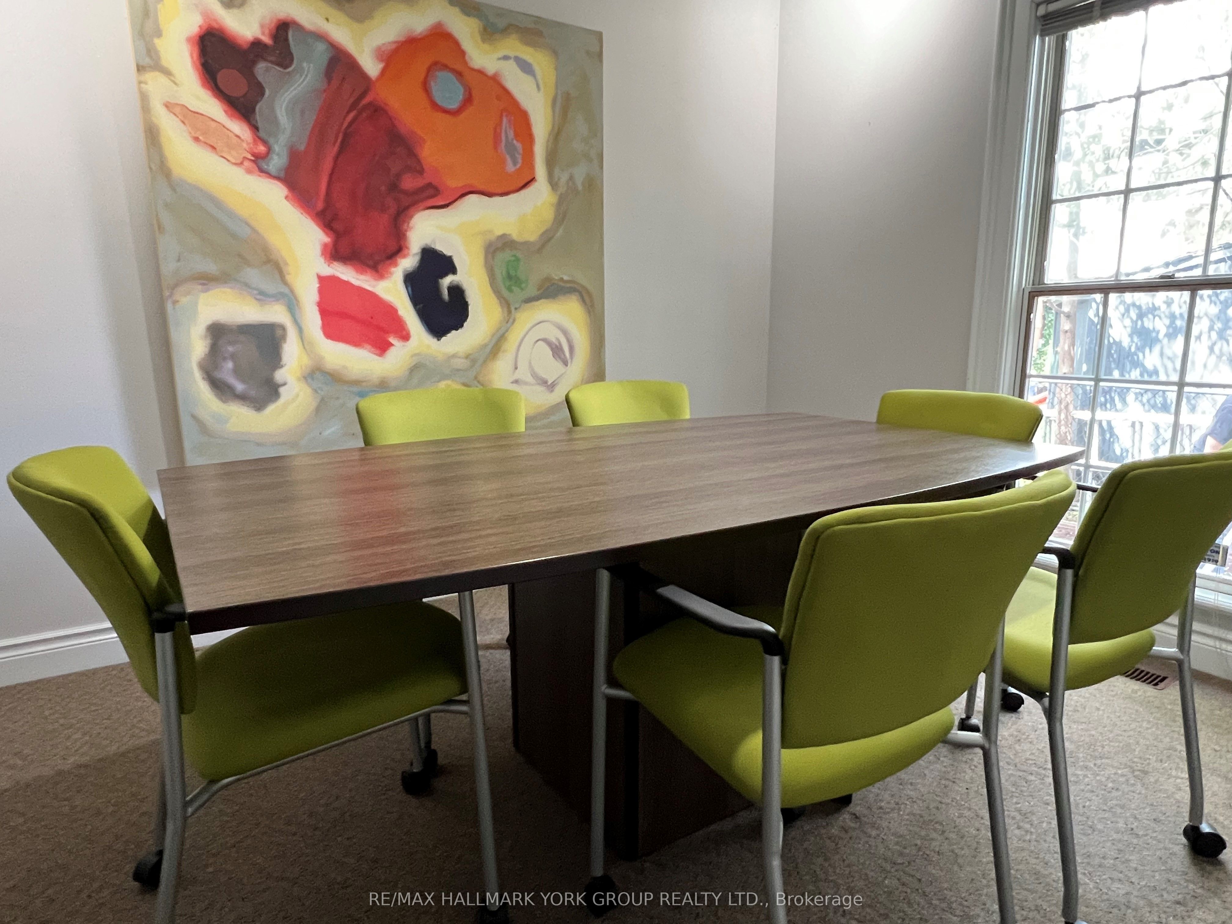 15004 Yonge Street Property Photo 11