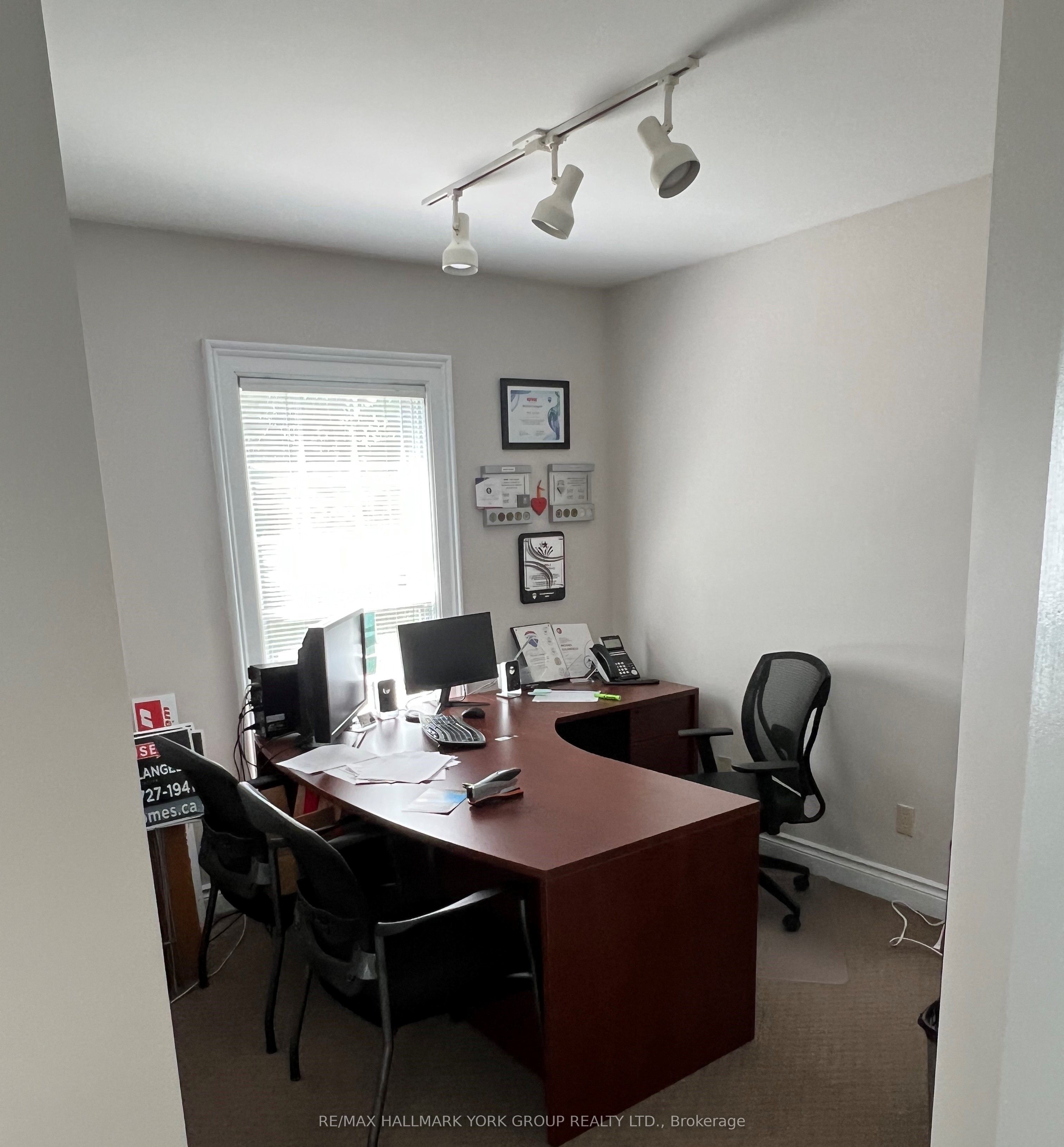 15004 Yonge Street Property Photo 17
