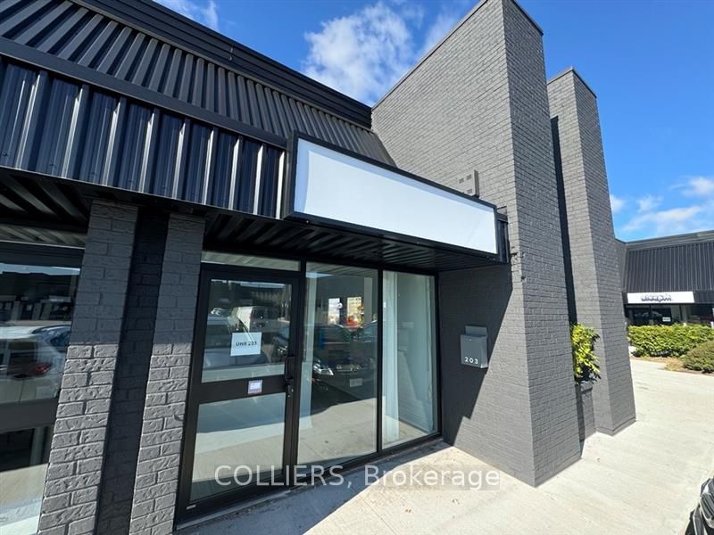 2600 John St Property Photo 1