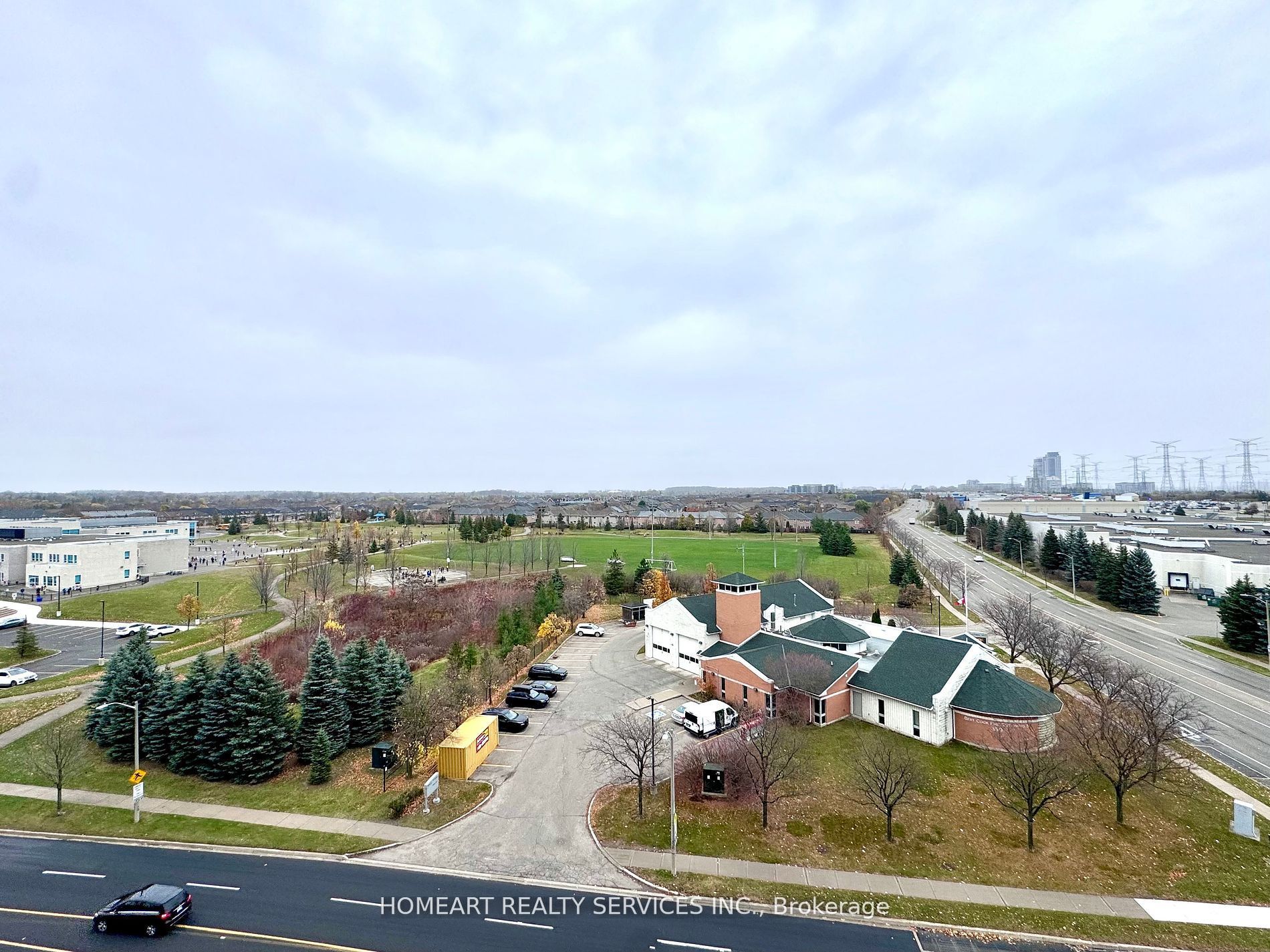 11 Oneida Crescent 809 Property Photo 1