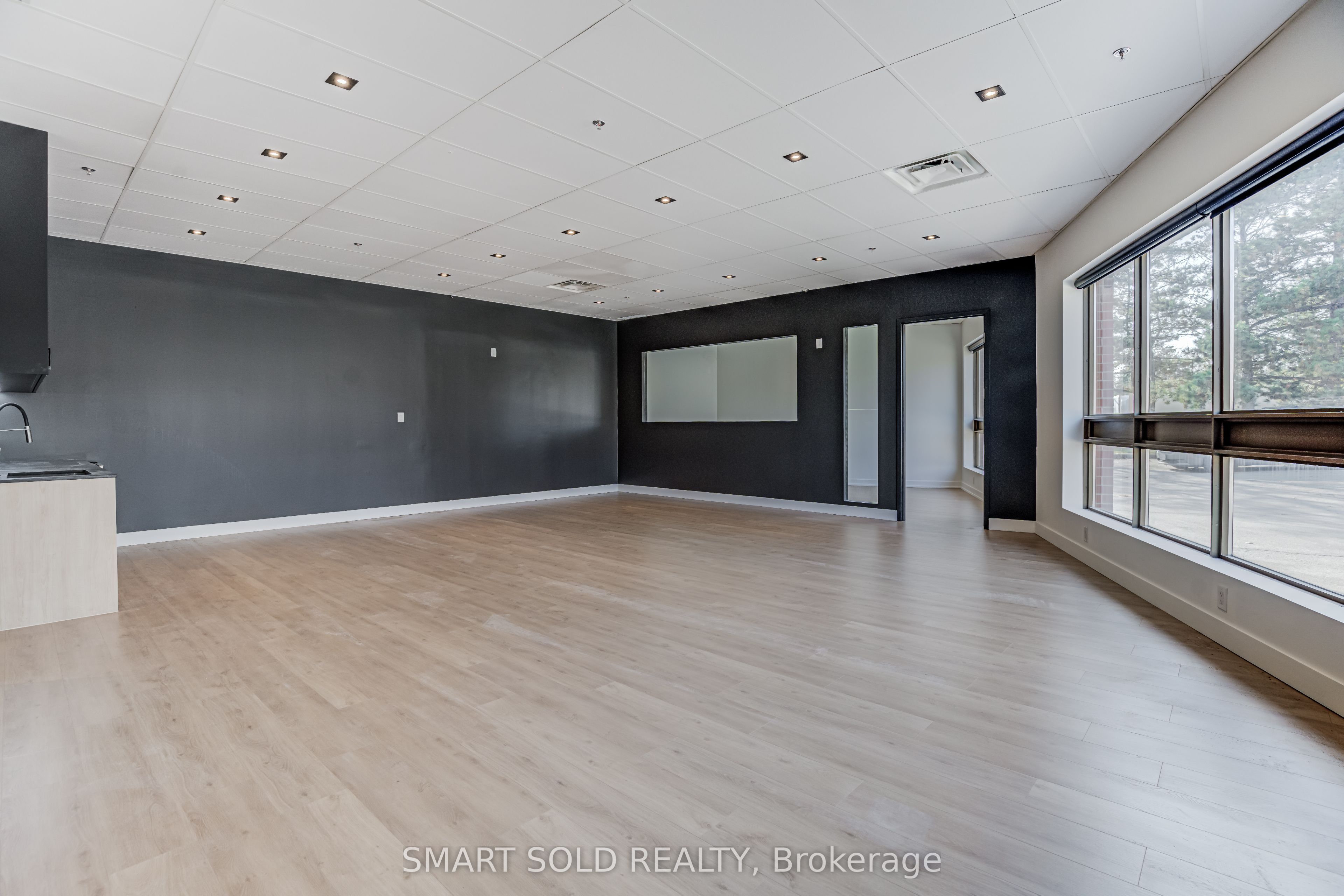 #3 Property Photo 10