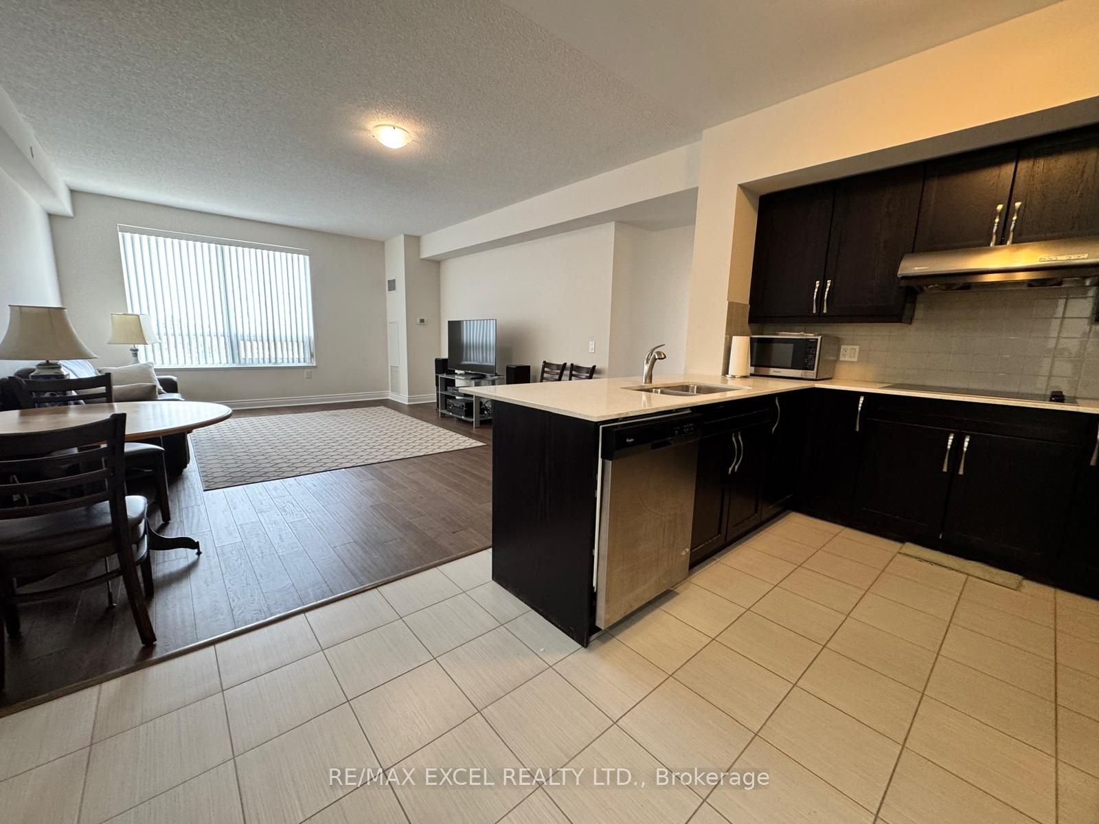 1 Sun Yat Sen Avenue 257 Property Photo 5
