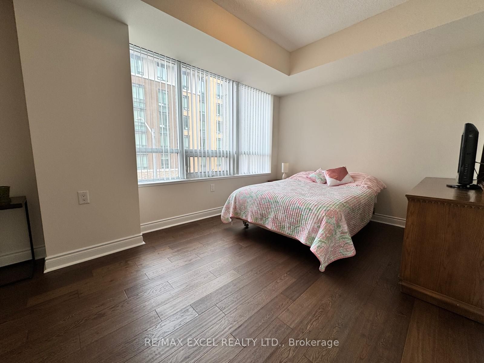 1 Sun Yat Sen Avenue 257 Property Photo 9