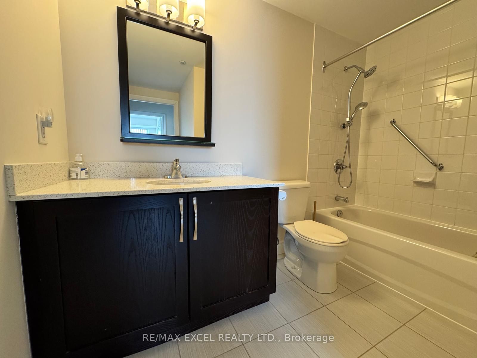 1 Sun Yat Sen Avenue 257 Property Photo 11