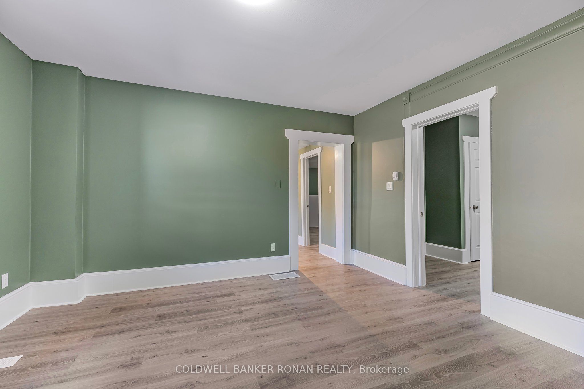 1 Property Photo 13
