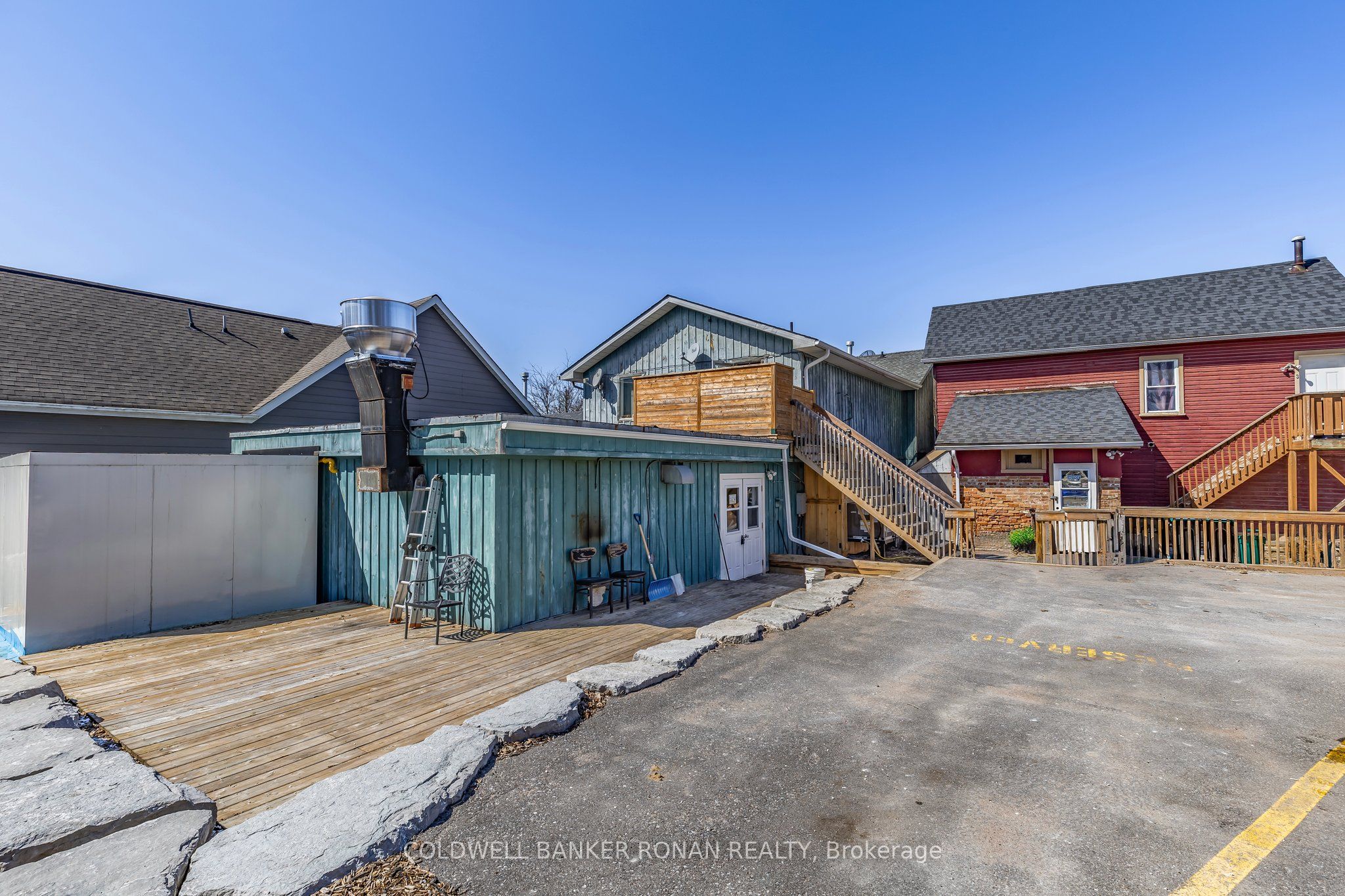 1 Property Photo 27