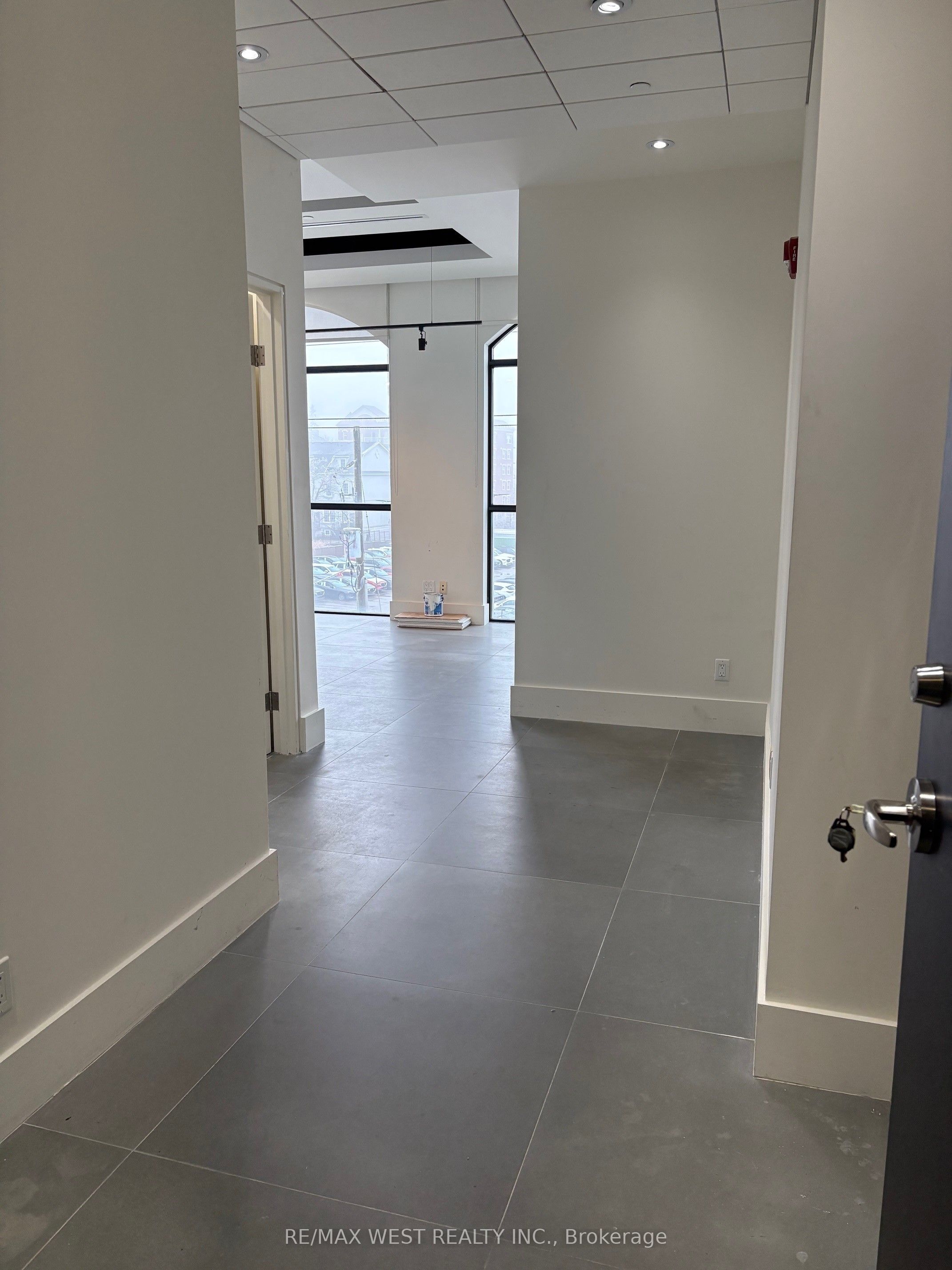 #307-308 - 10376 Yonge Street Property Photo