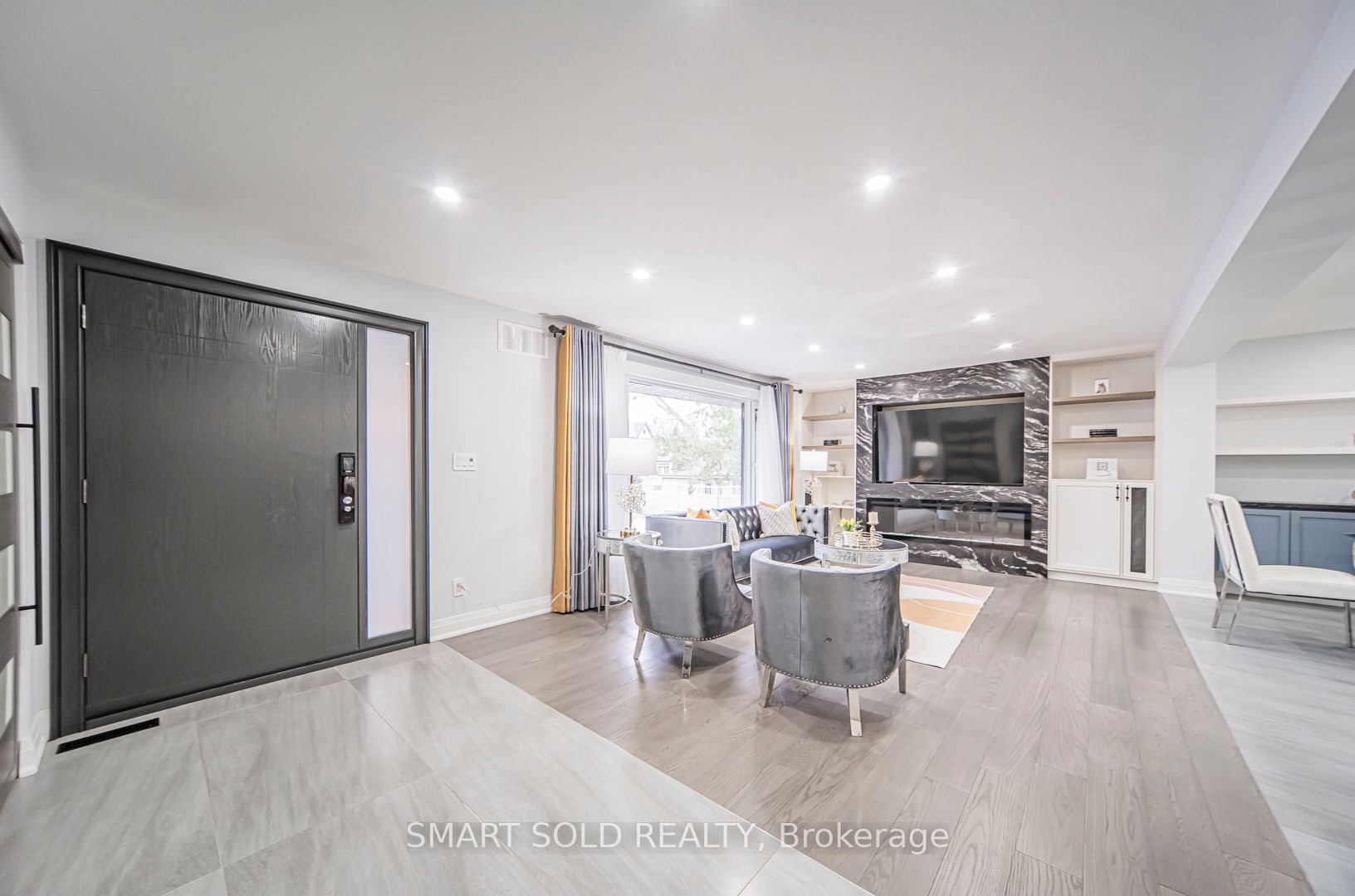 9 Oakcrest Avenue Property Photo 7