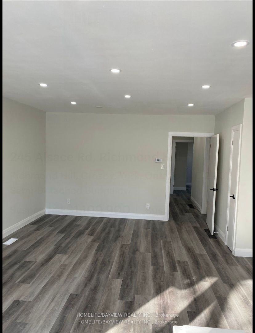 245 Alsace Road Property Photo 8