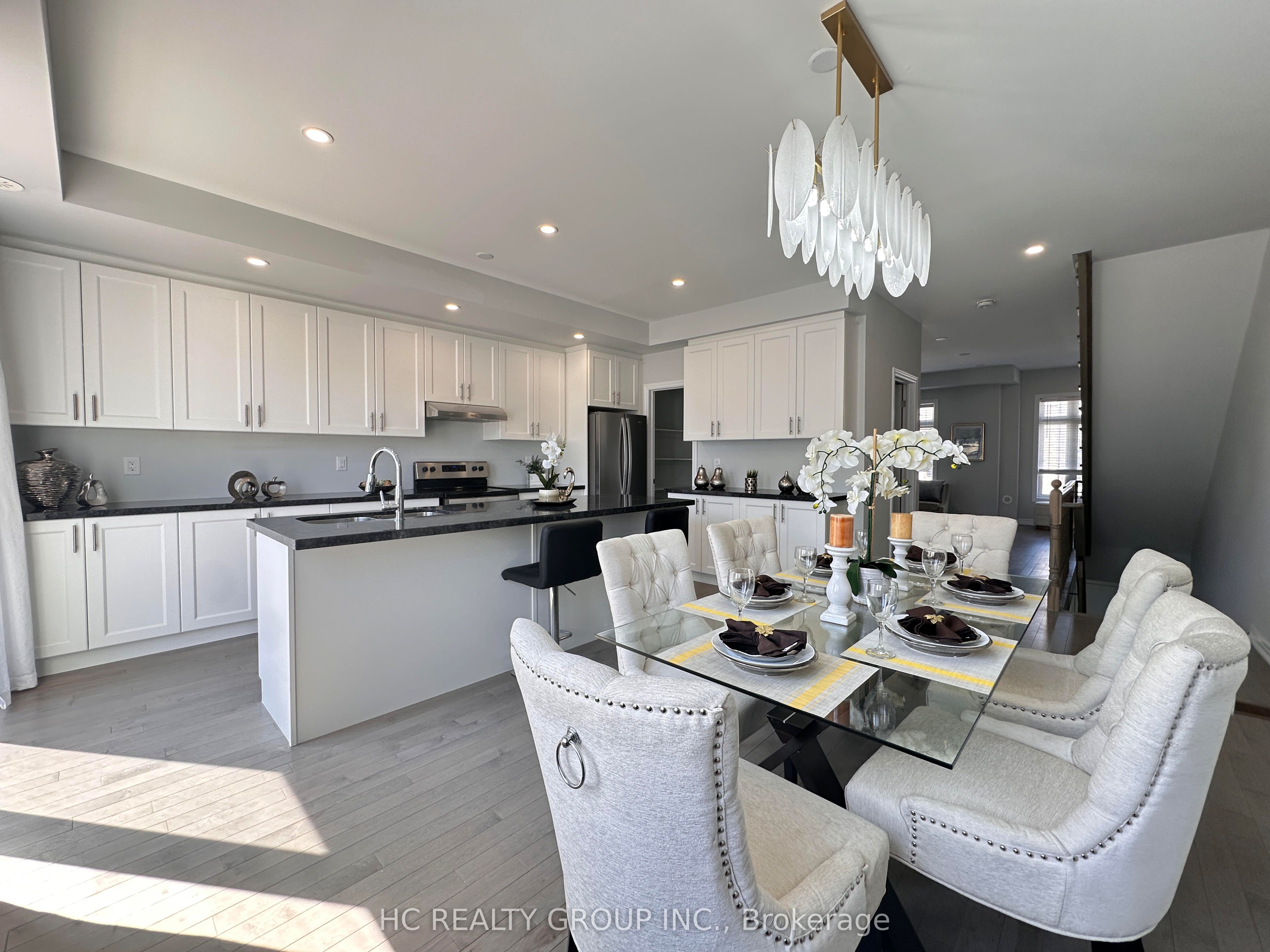 13 Guardhouse Crescent Property Photo 6