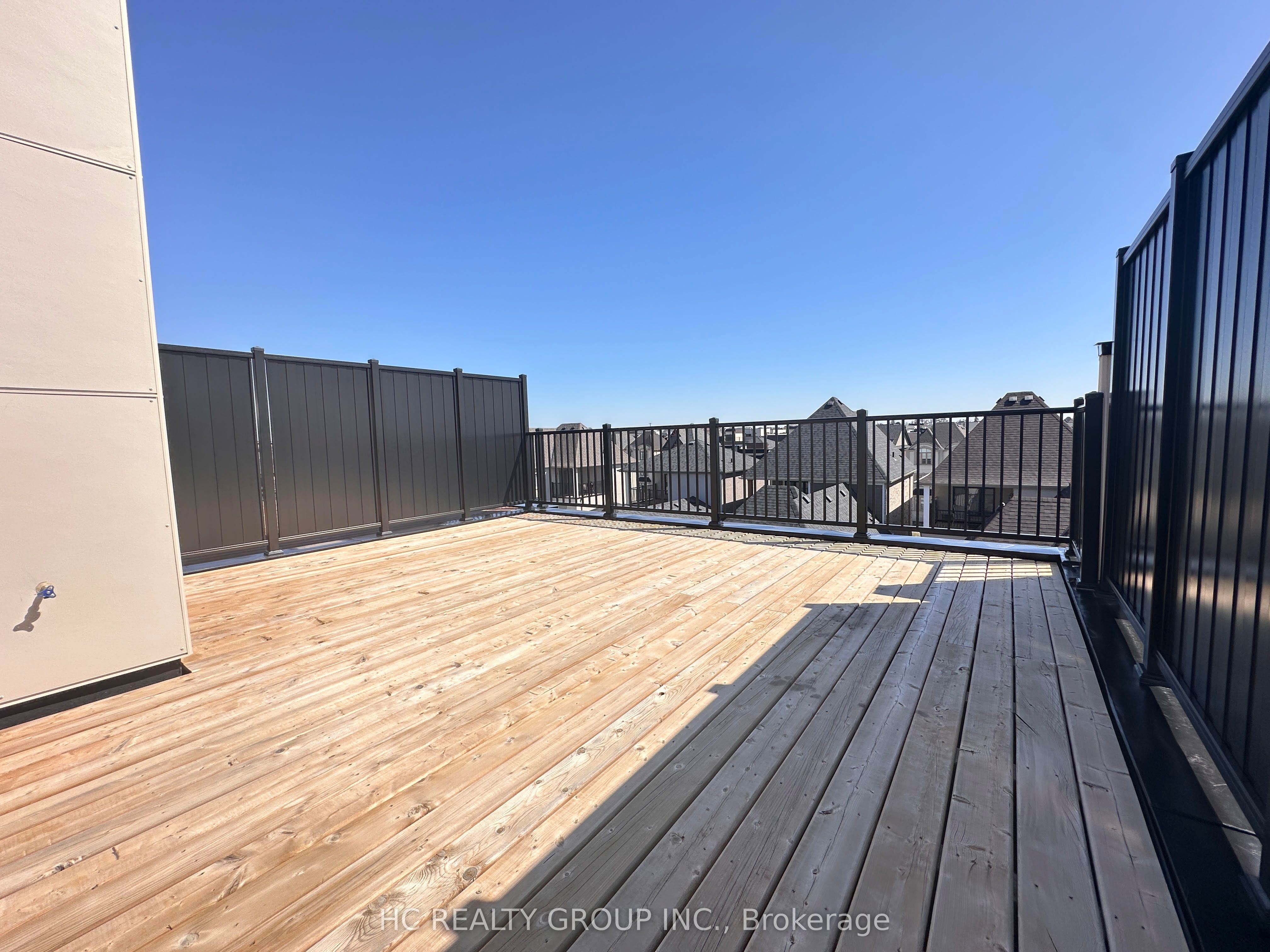 13 Guardhouse Crescent Property Photo 18