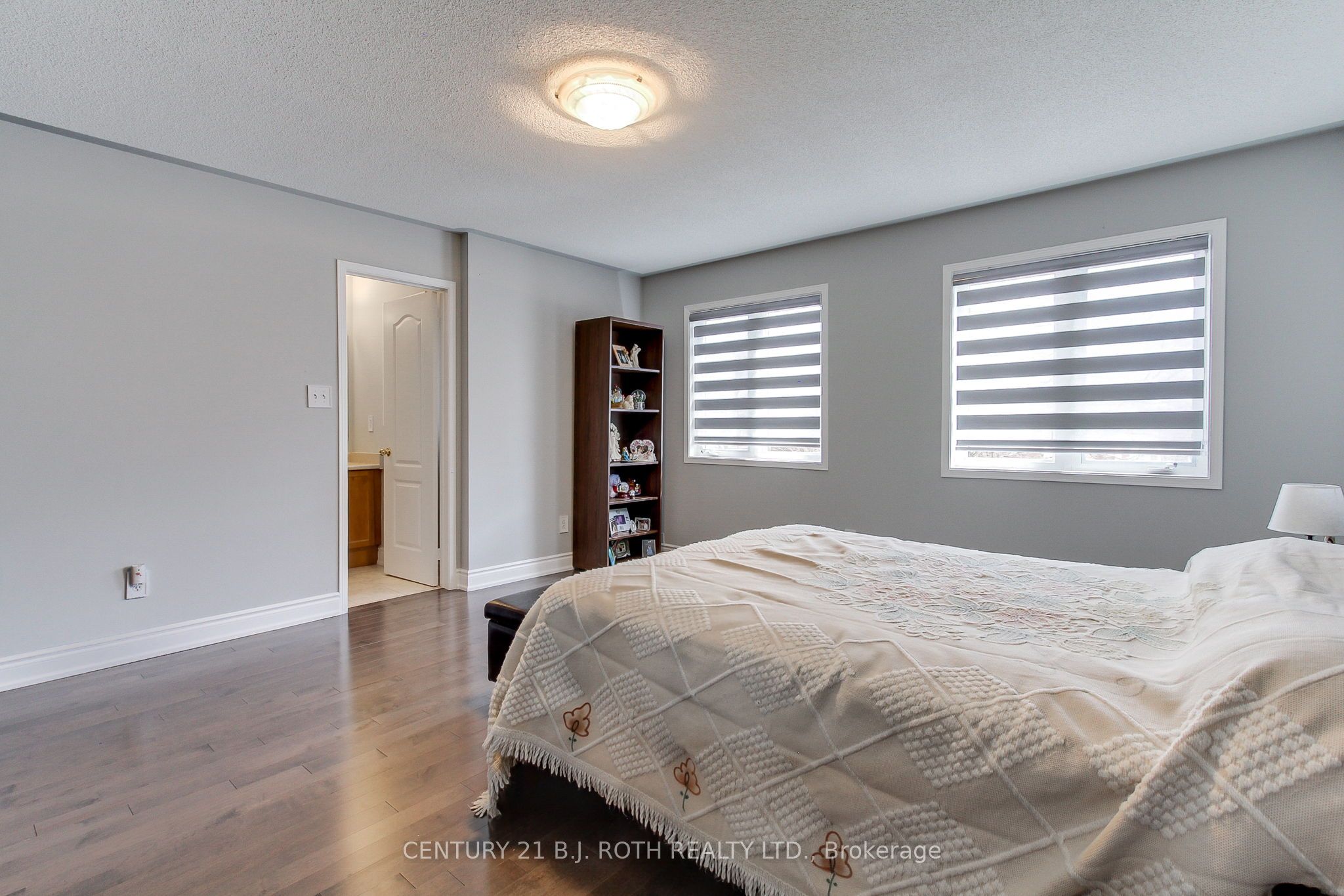 484 Menczel Crescent Property Photo 23