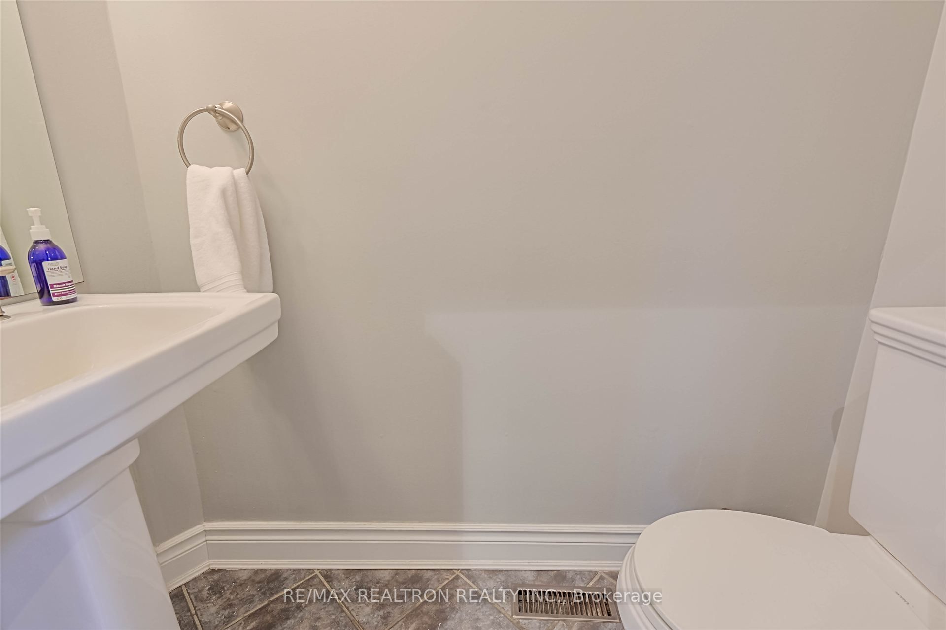 870 Shadrach Drive Property Photo 20