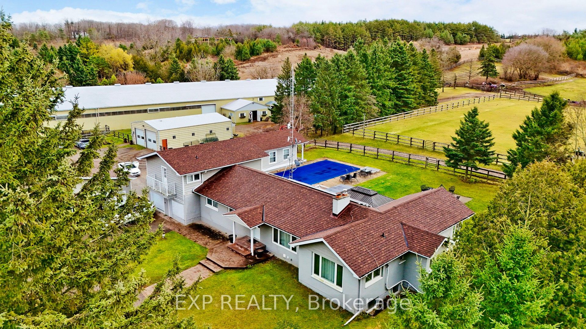 3125 Vandorf Side Road Property Photo 3