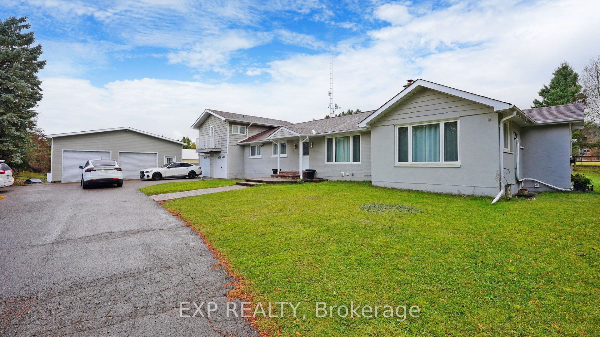 3125 Vandorf Side Road Property Photo 9