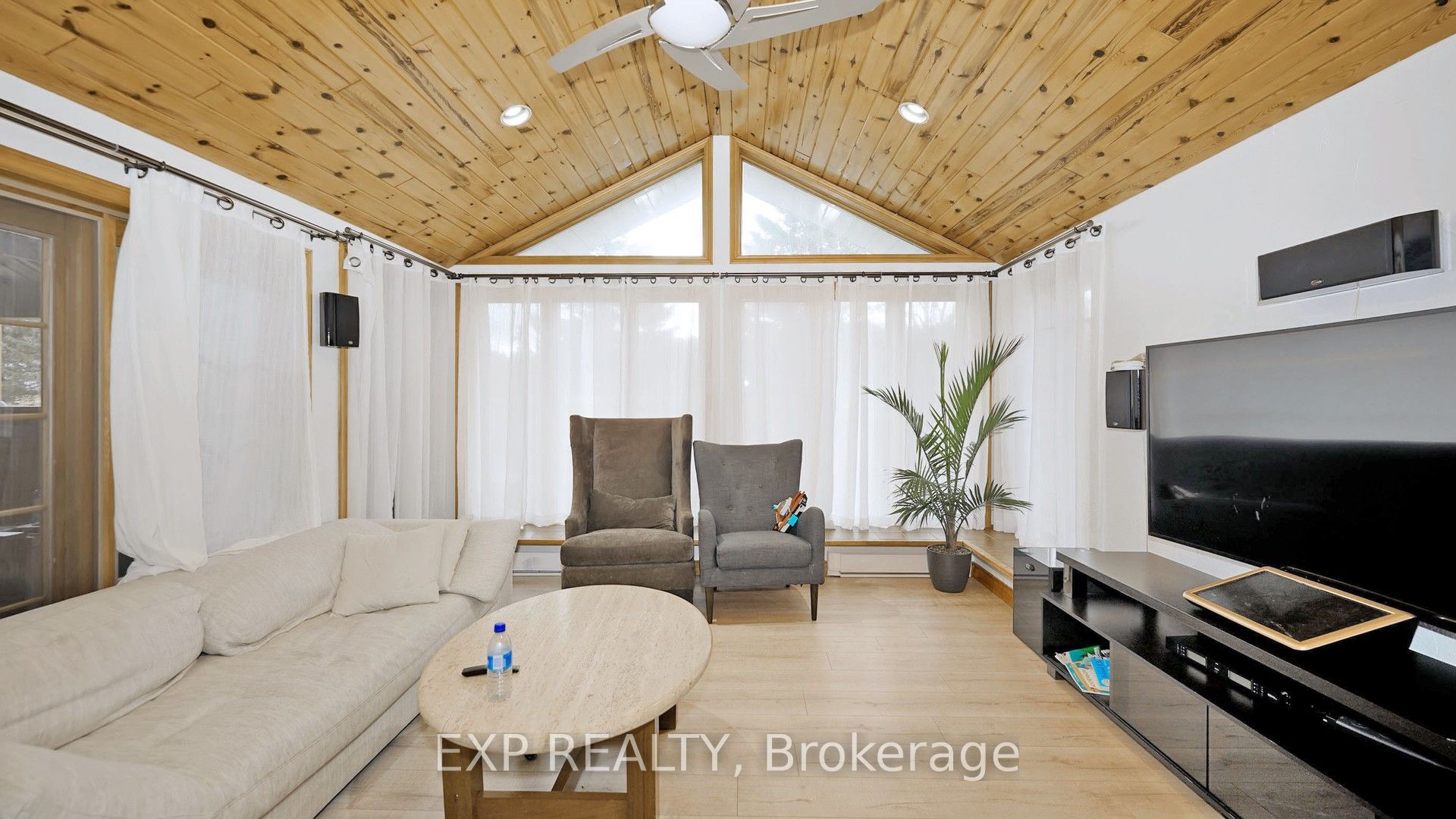 3125 Vandorf Side Road Property Photo 21