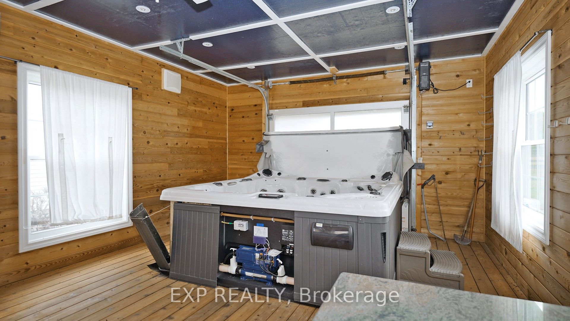 3125 Vandorf Side Road Property Photo 38