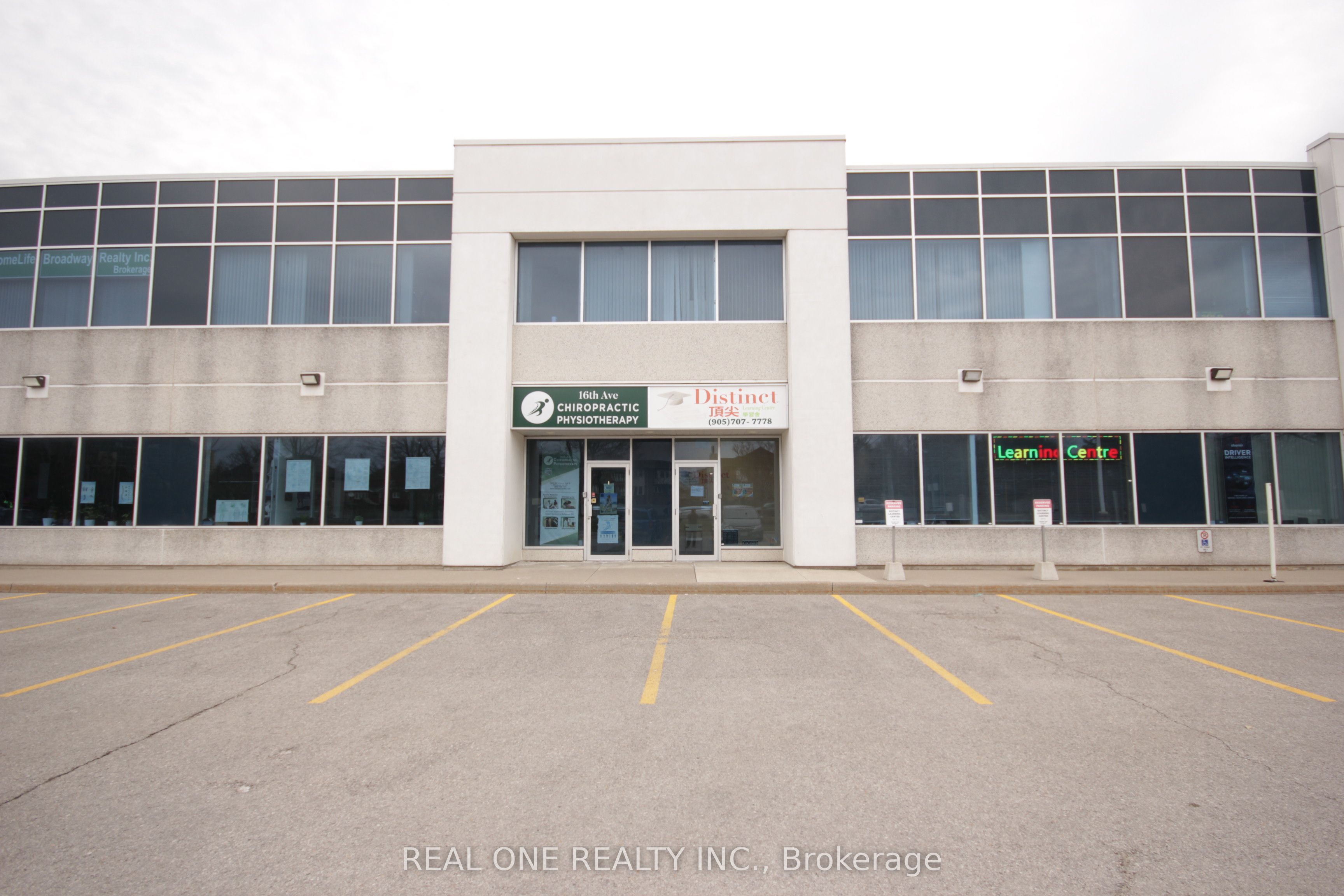 ##9 - 1455 Sixteenth Avenue Property Photo 2