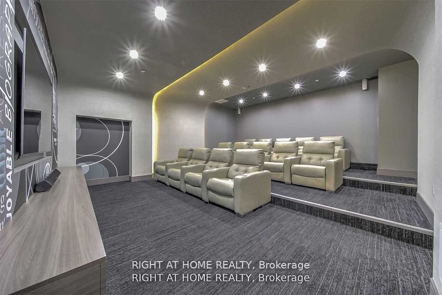 9199 Yonge Street 517 Property Photo 7