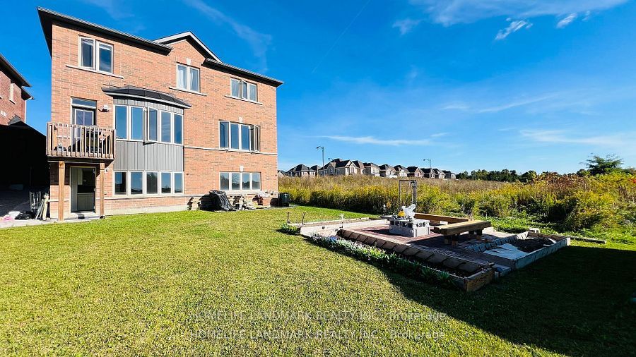65 Kiteley Crescent Bsm Property Photo 12