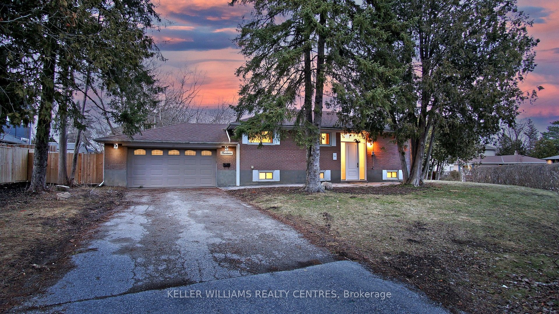 14 Algonquin Crescent Property Photo