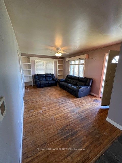 1527 Killarney Beach Road Property Photo 14