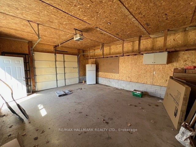 1527 Killarney Beach Road Property Photo 26