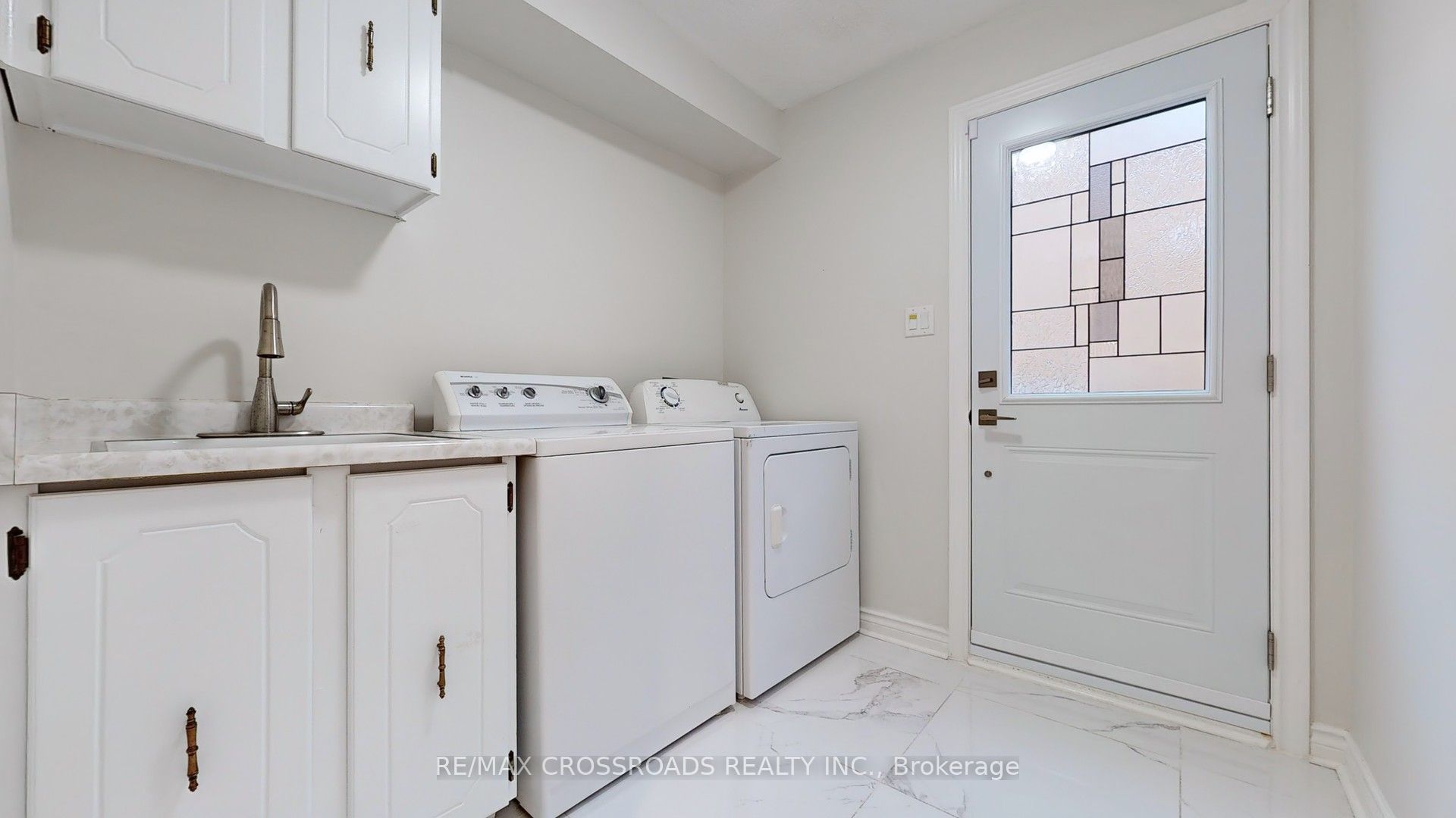 328 Atha Avenue Property Photo 20