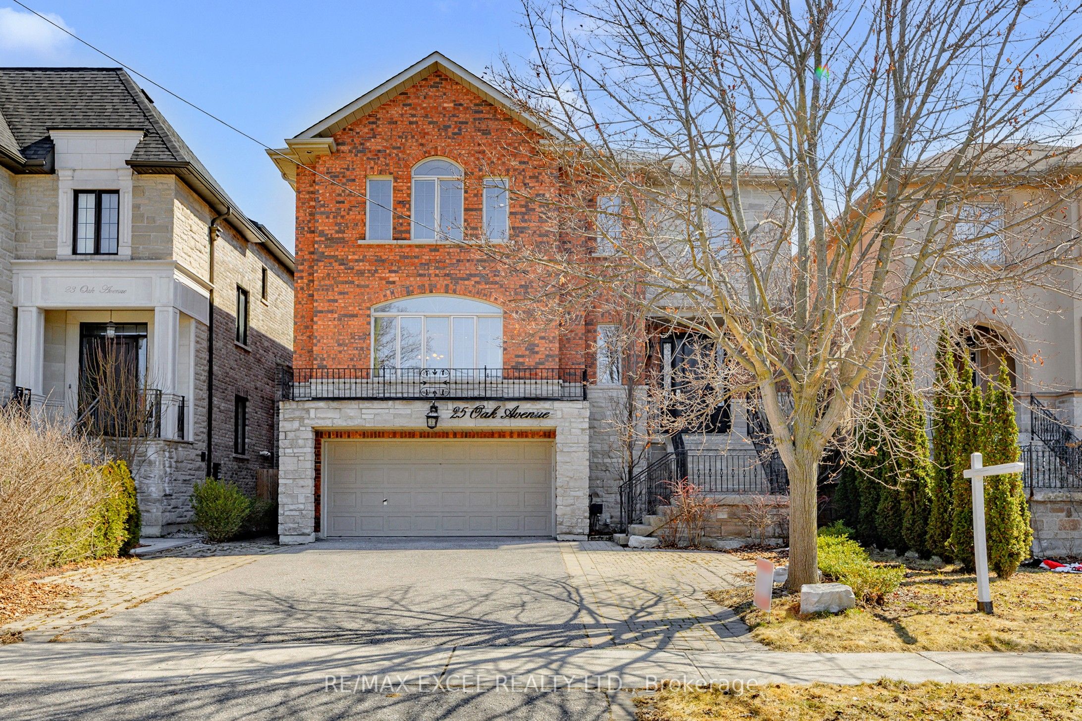 25 Oak Avenue Property Photo 1