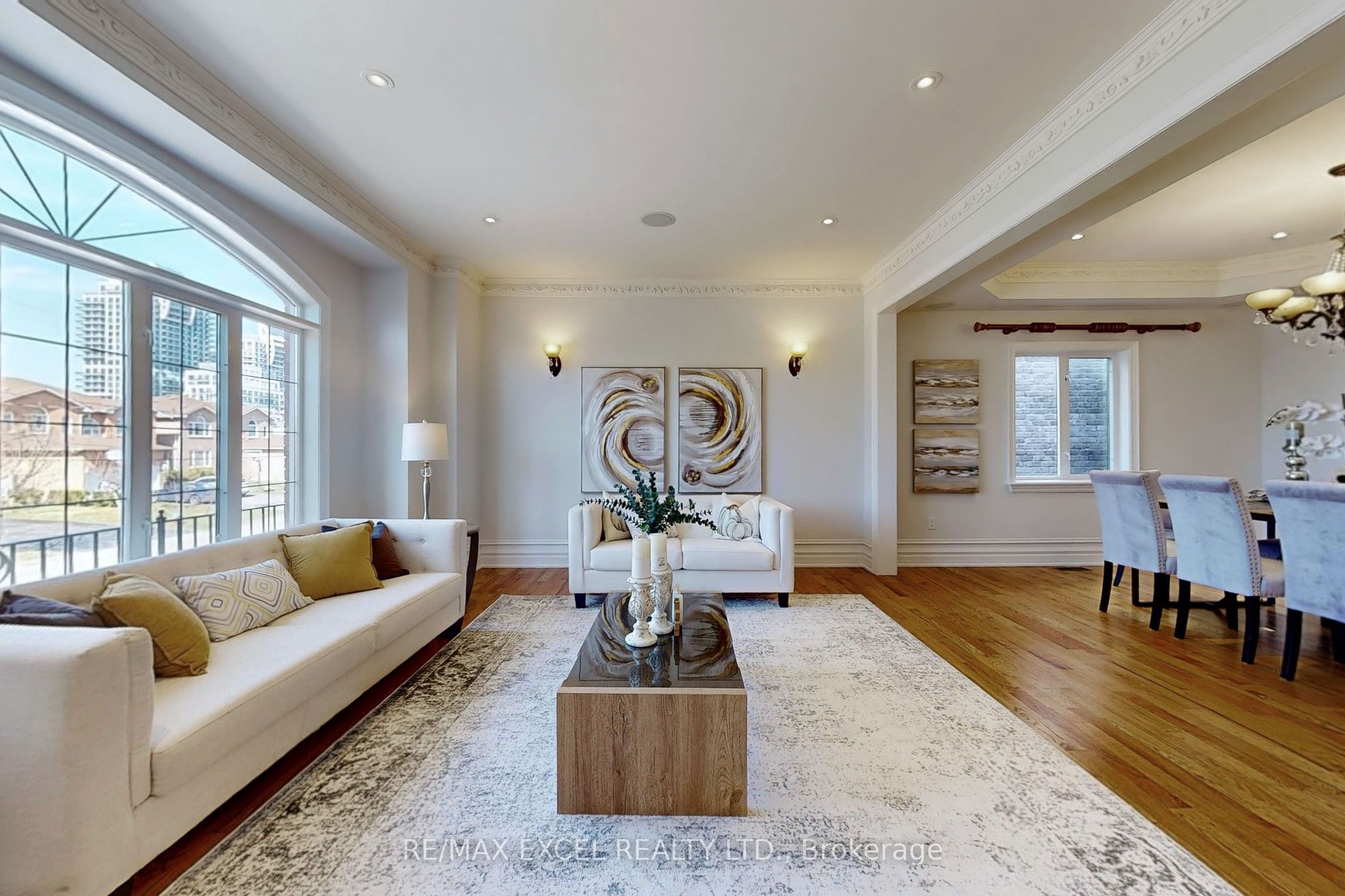 25 Oak Avenue Property Photo 3