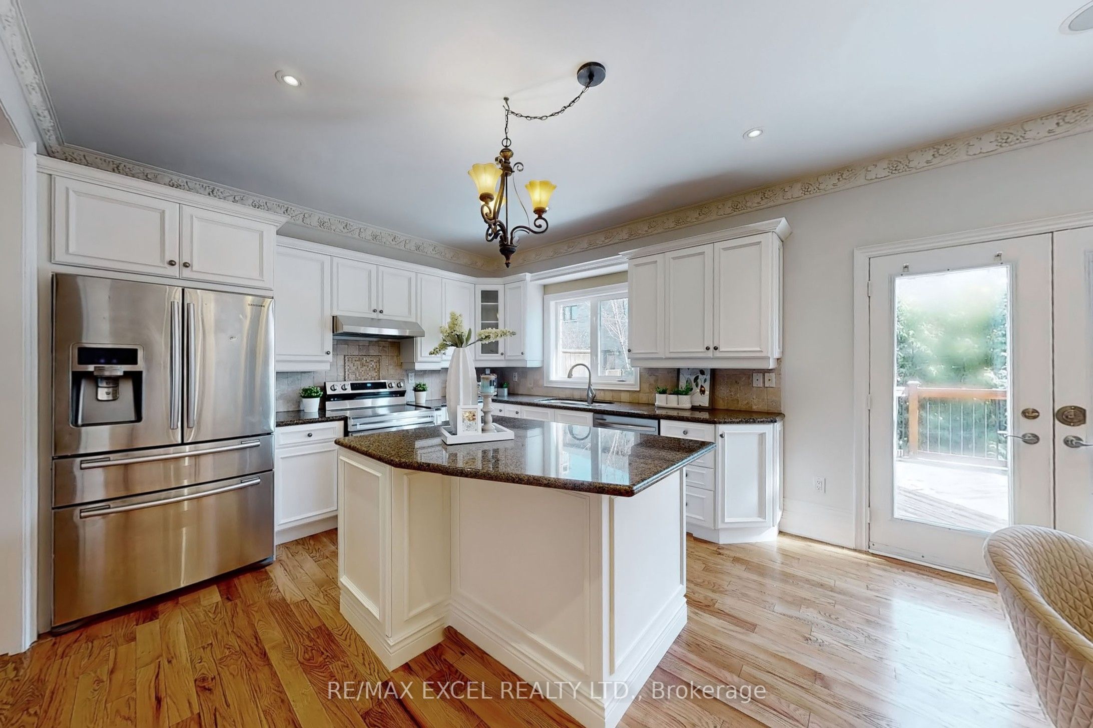 25 Oak Avenue Property Photo 13