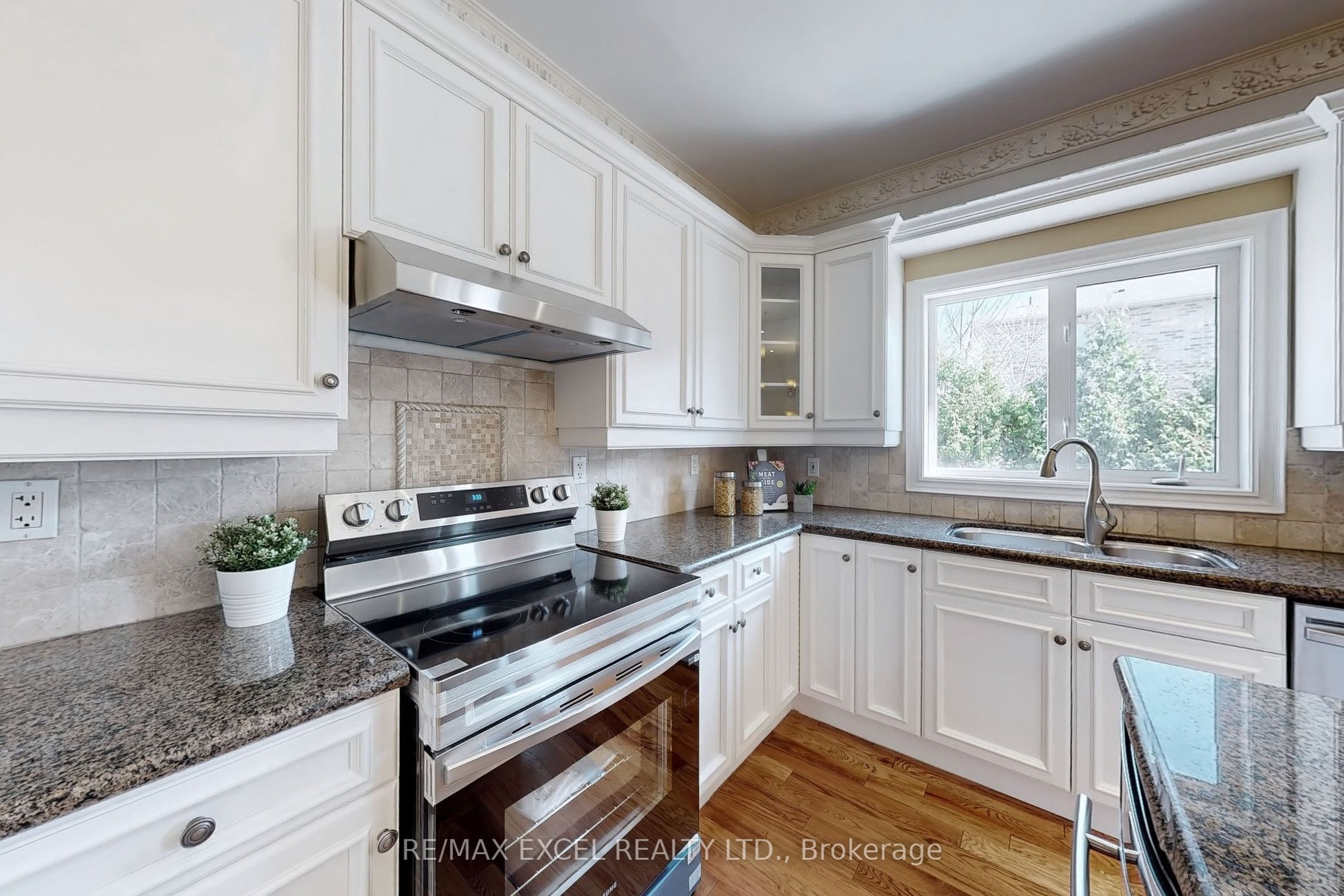 25 Oak Avenue Property Photo 17