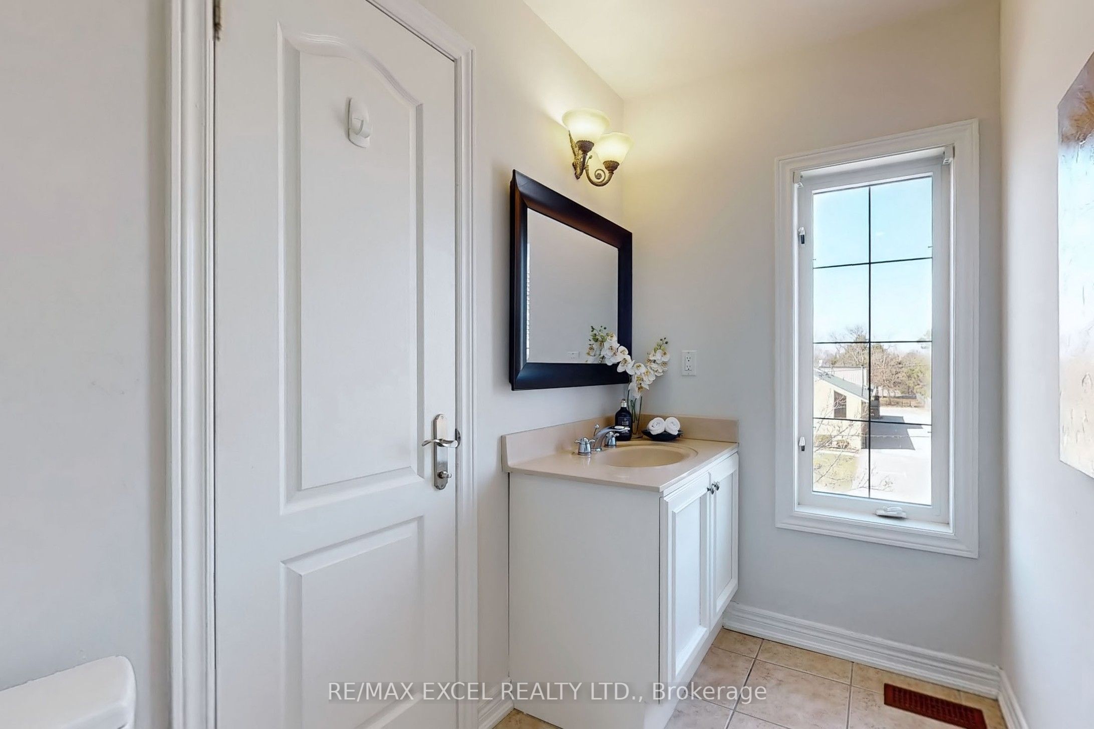 25 Oak Avenue Property Photo 38