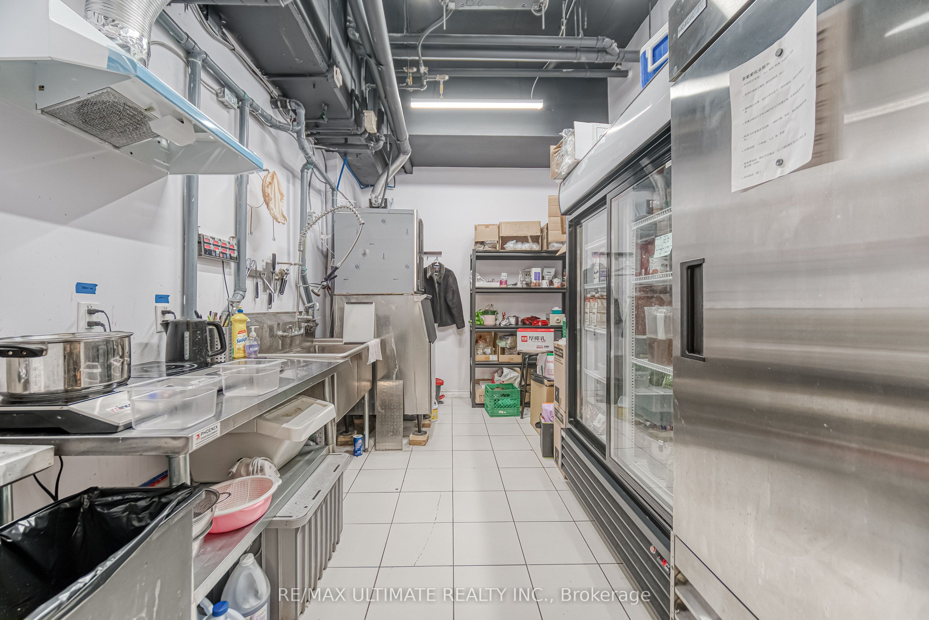 #1 - 7181 Yonge Street Property Photo 13
