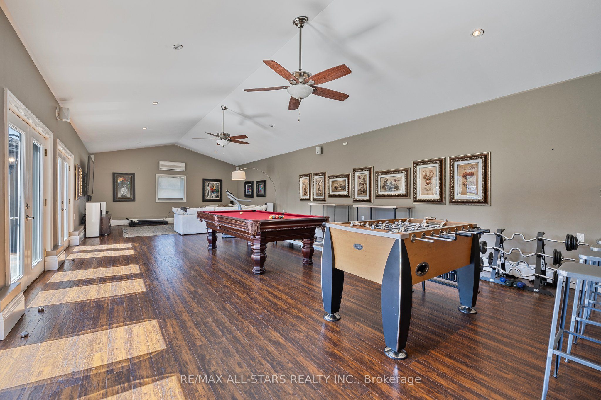 25956 Mccowan Road Property Photo 13