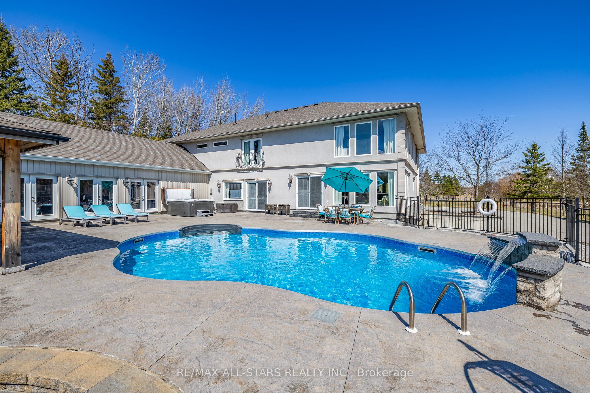 25956 Mccowan Road Property Photo 25