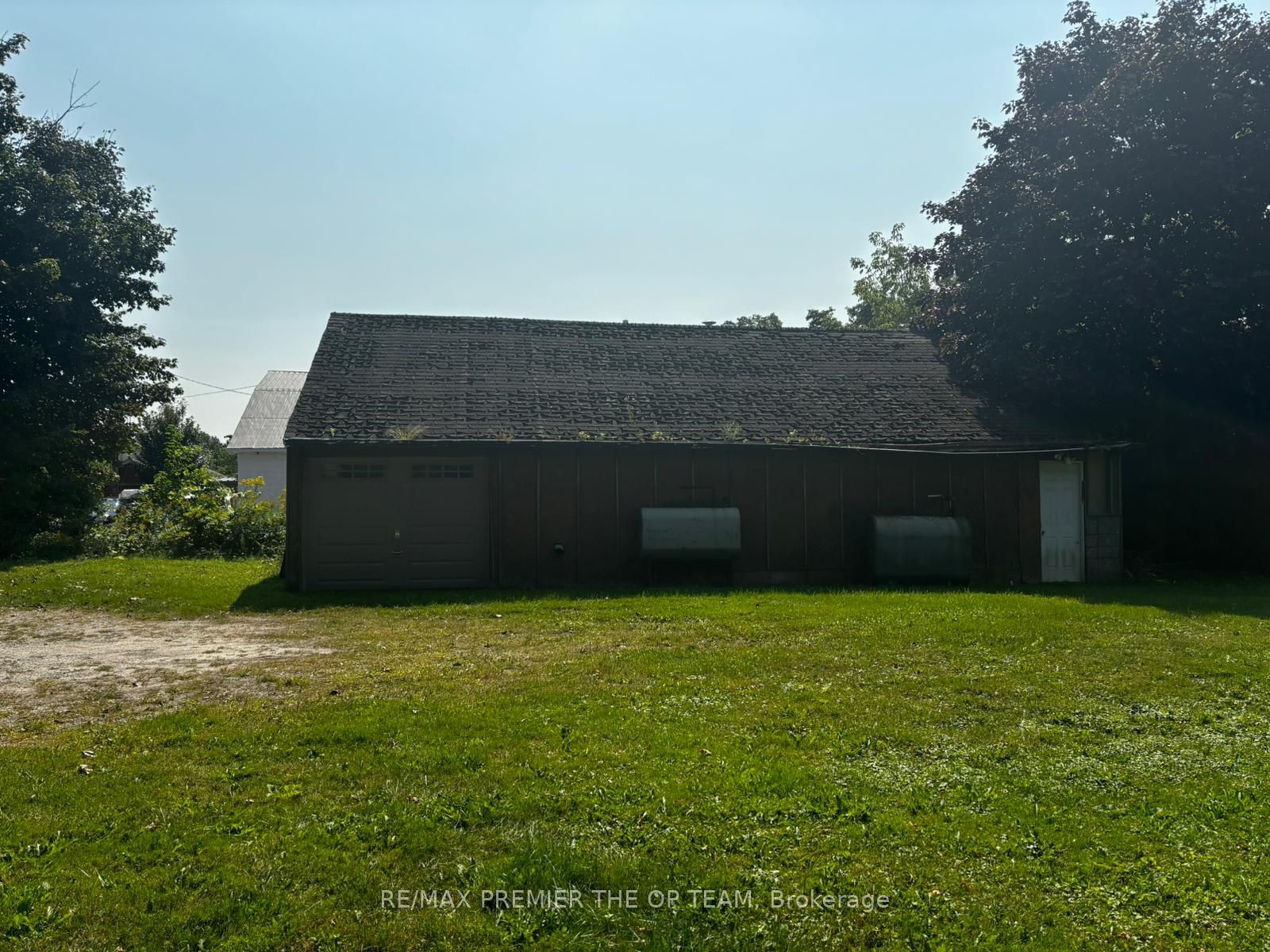 6029 King Rd Property Photo 1