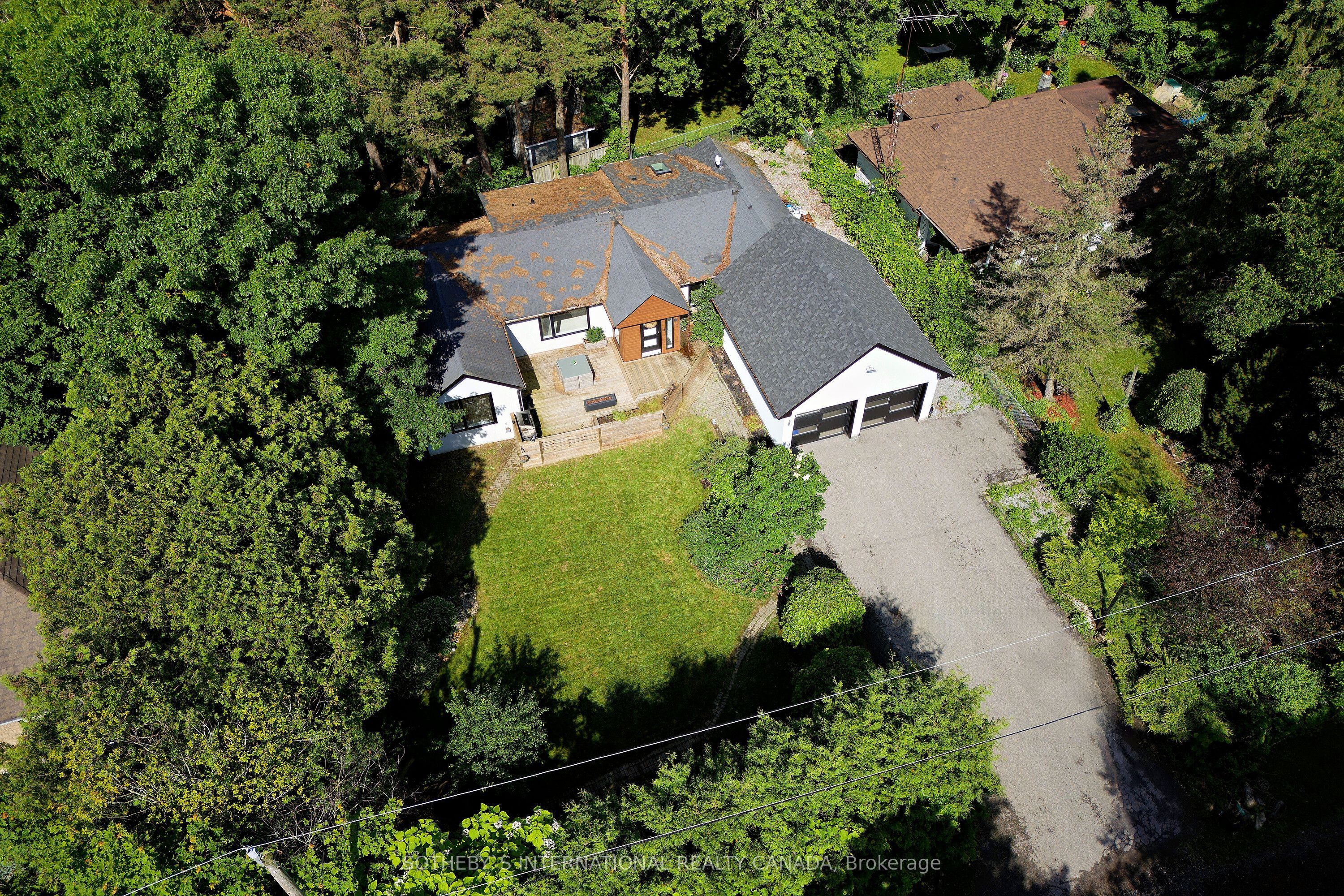38 Hilltop Boulevard Property Photo 1