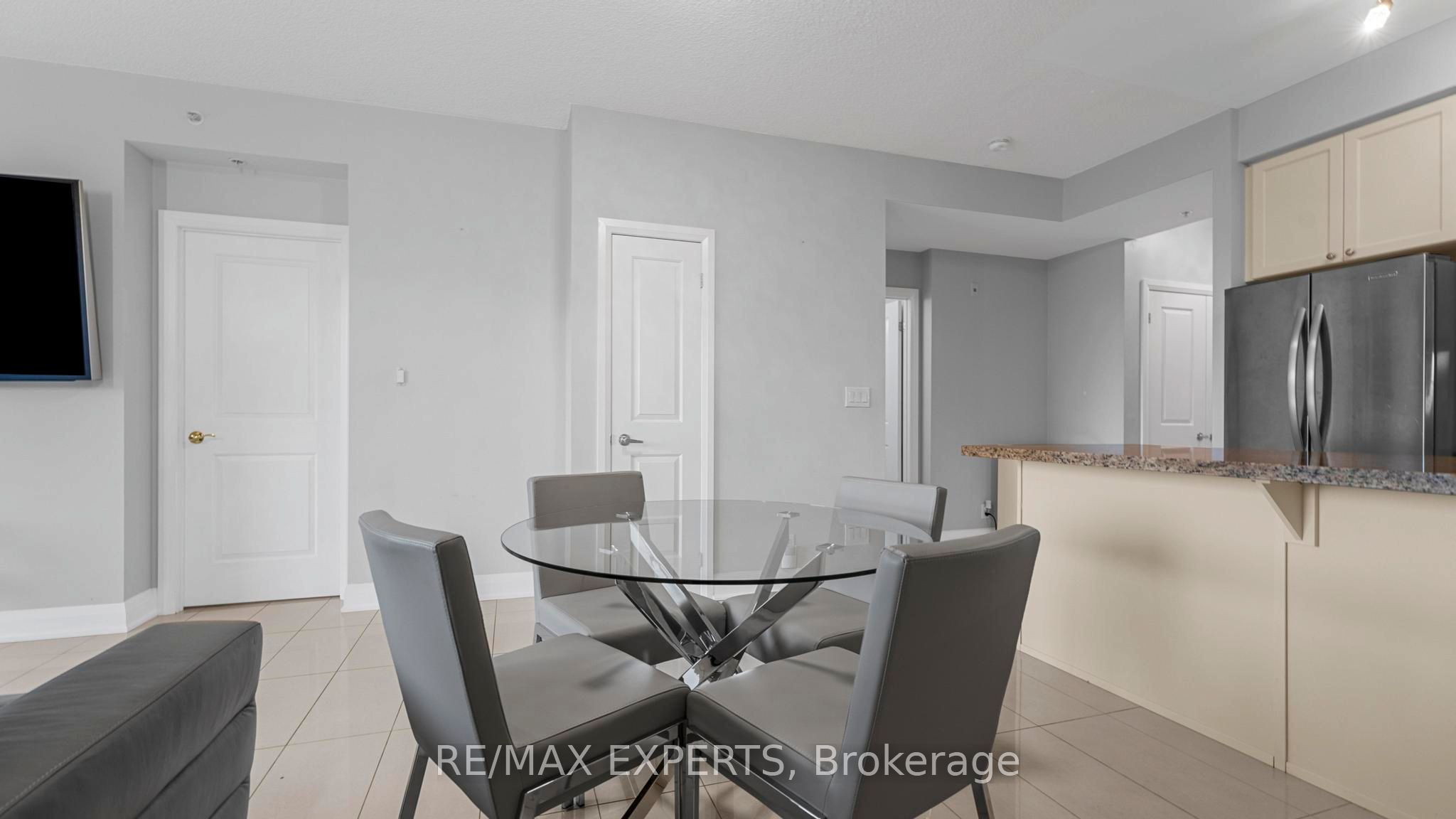 12 Woodstream Boulevard 201 Property Photo 9