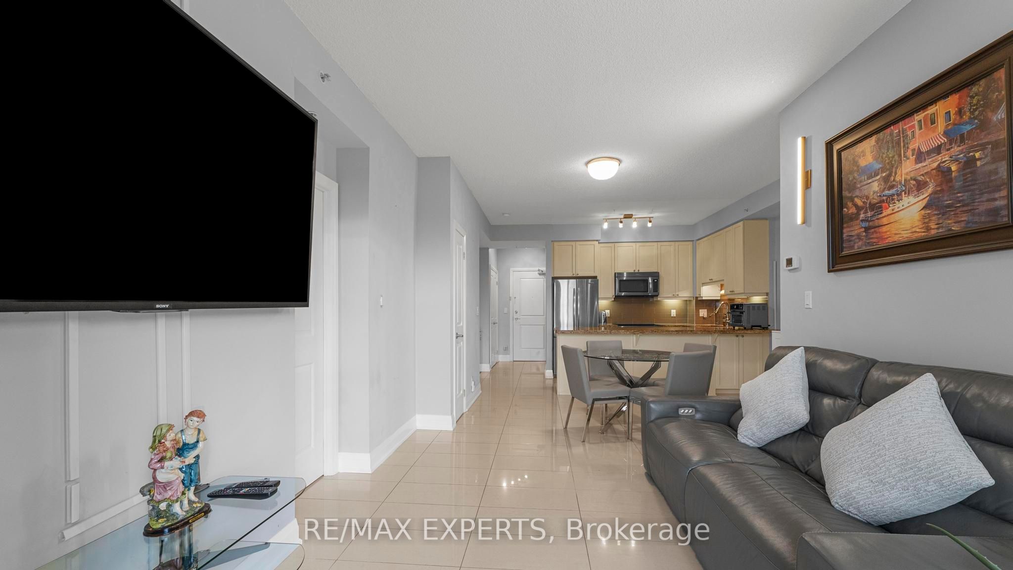 12 Woodstream Boulevard 201 Property Photo 10