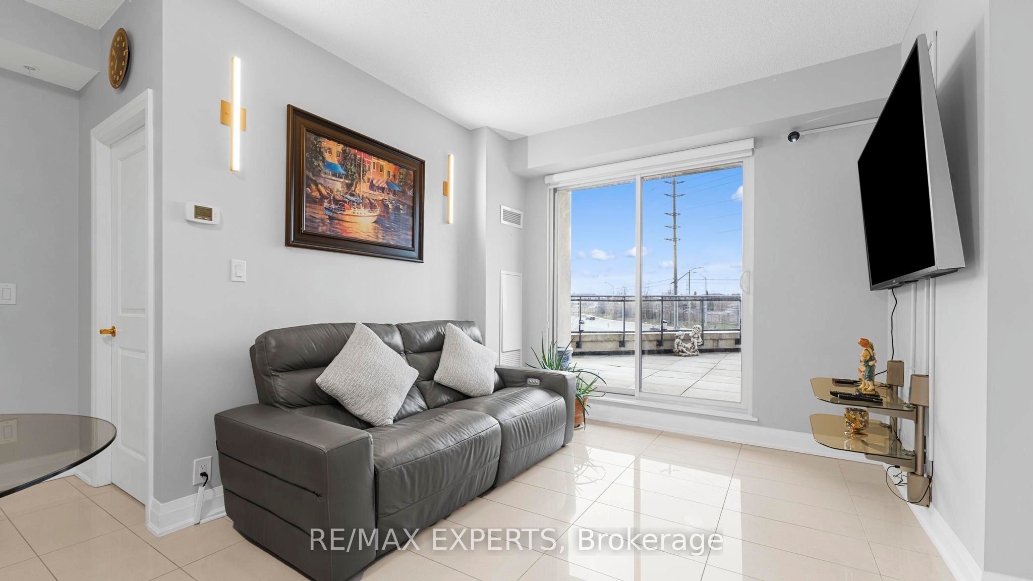 12 Woodstream Boulevard 201 Property Photo 11