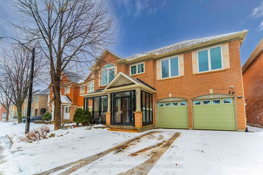 39 Majestic Drive Property Photo 1